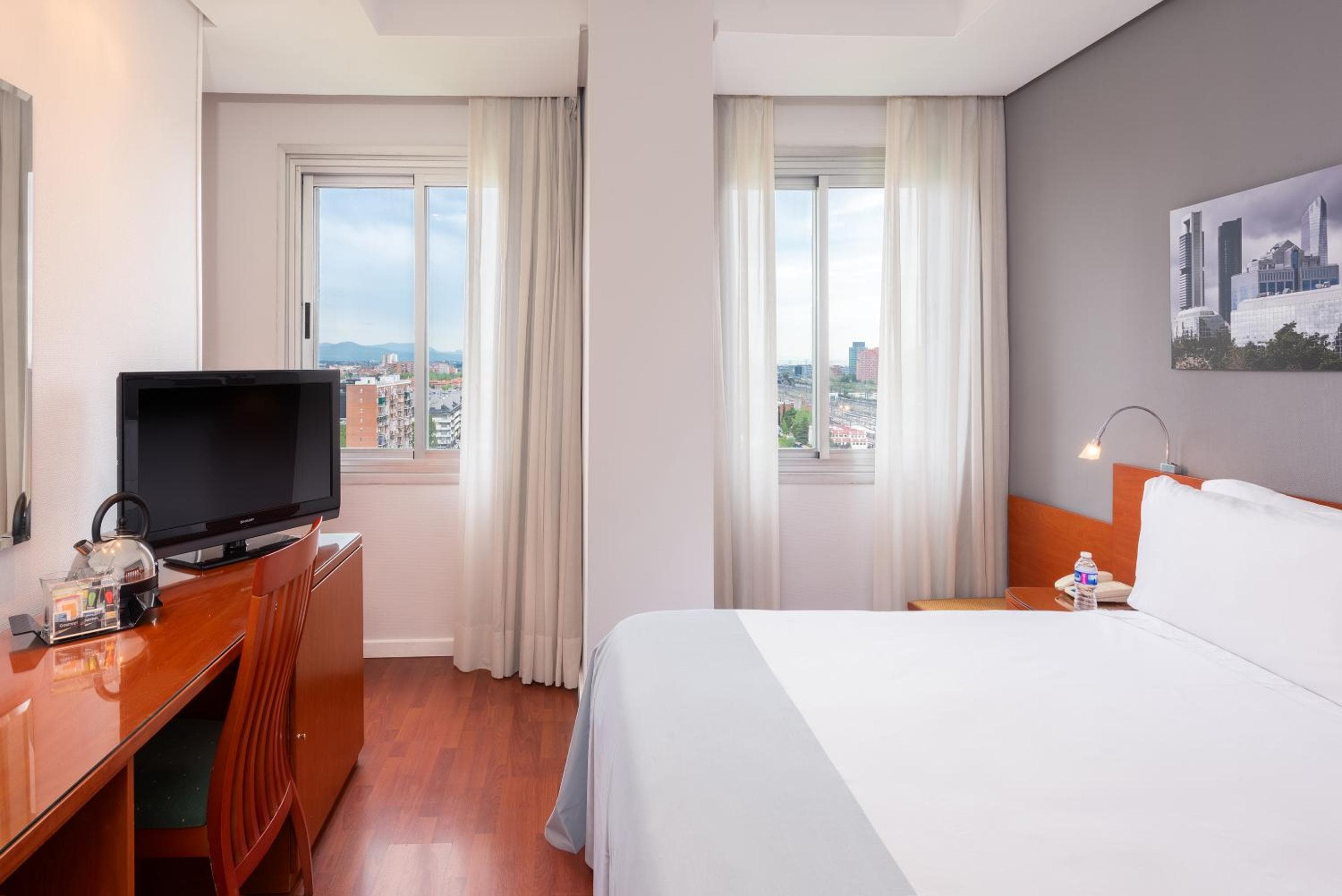 Hotel Madrid Chamartín, affiliato Meliá — 2
