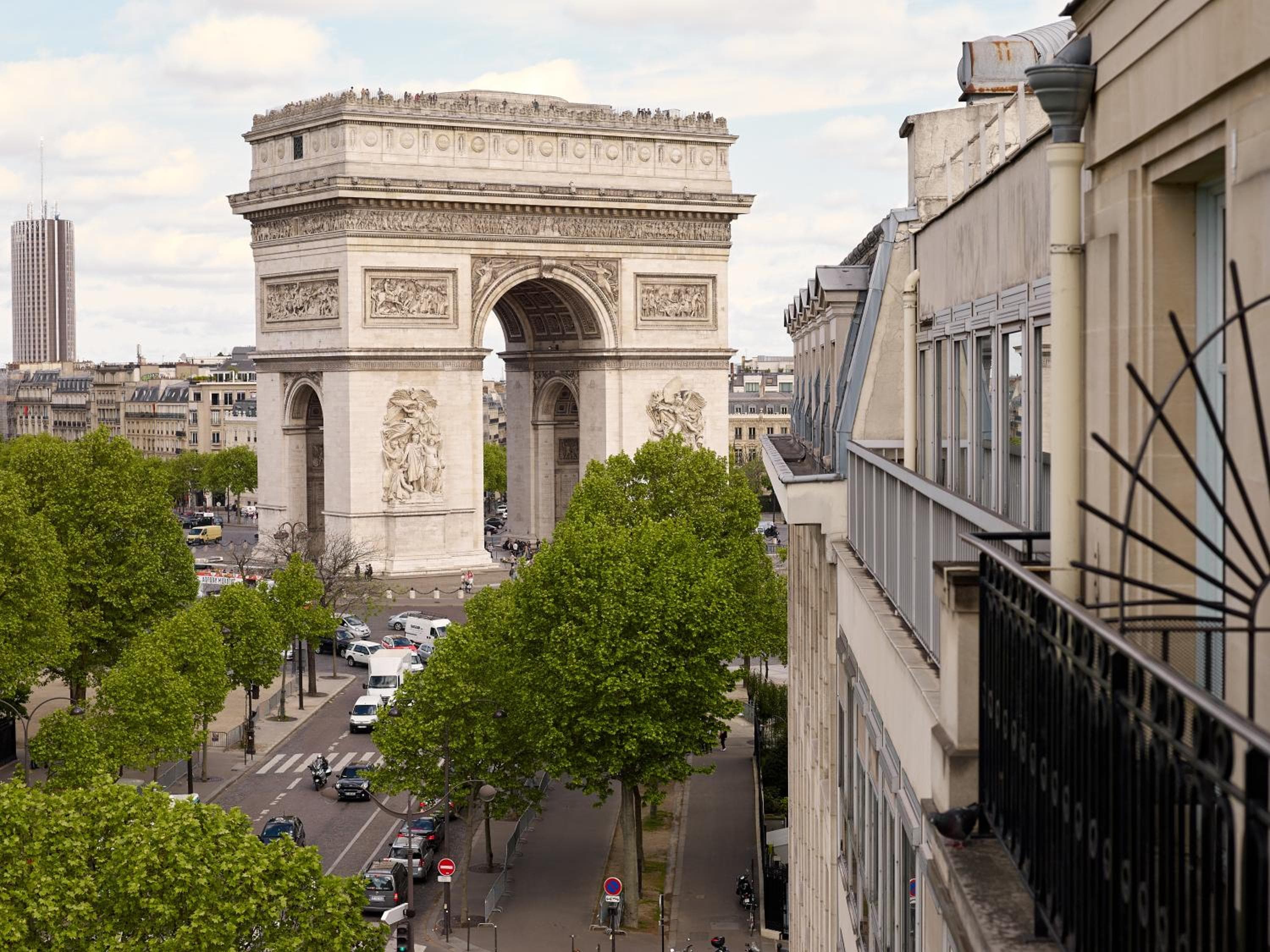 Grand Hôtel Champs-Elysées — 10