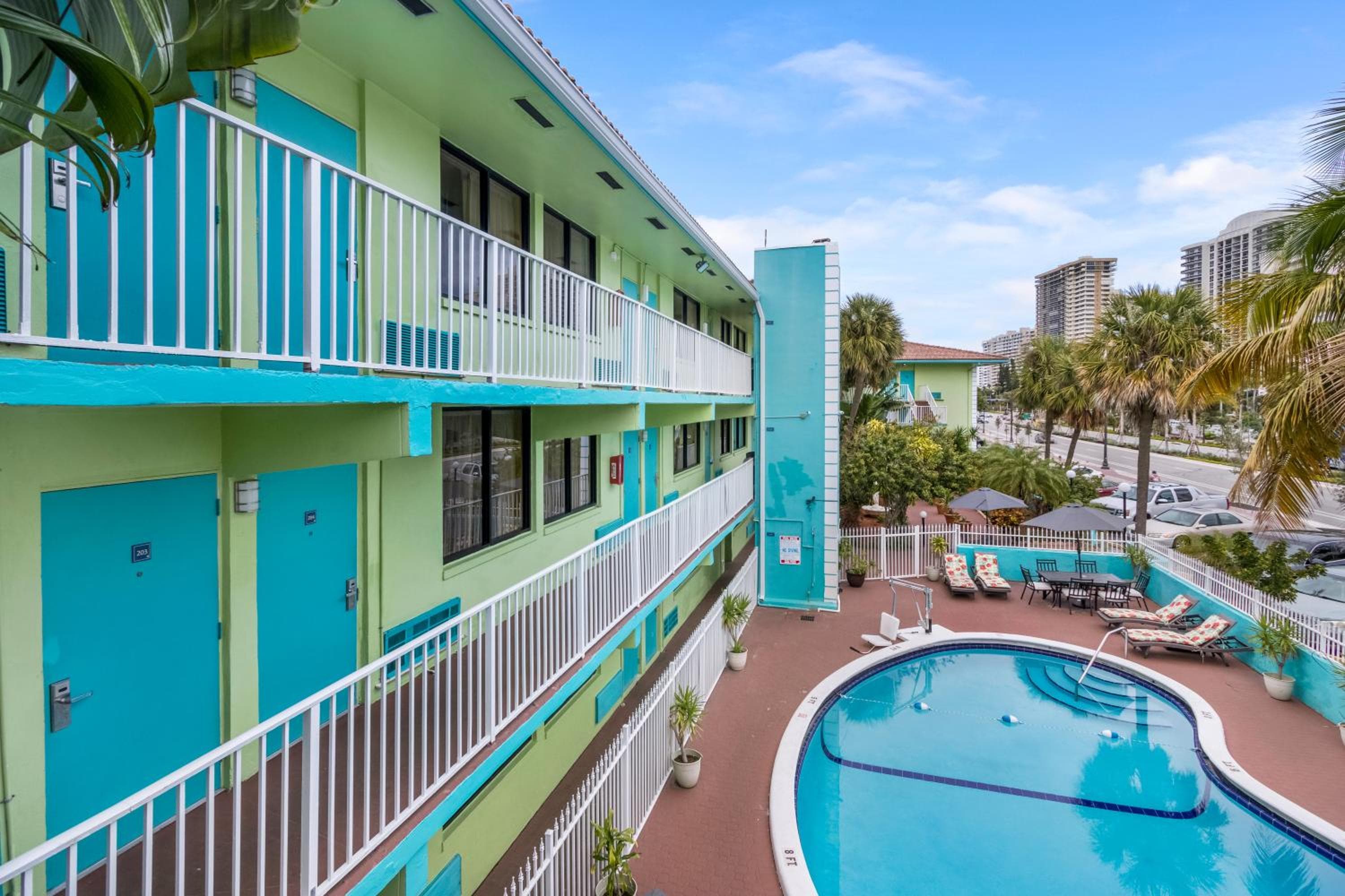Ocean Reef Hotel — 1