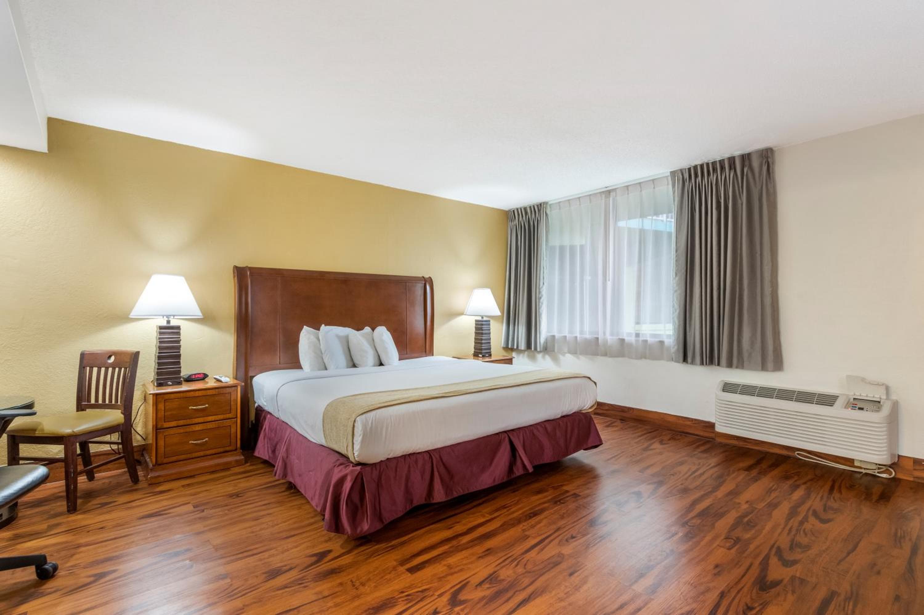 Ocean Reef Hotel — 2