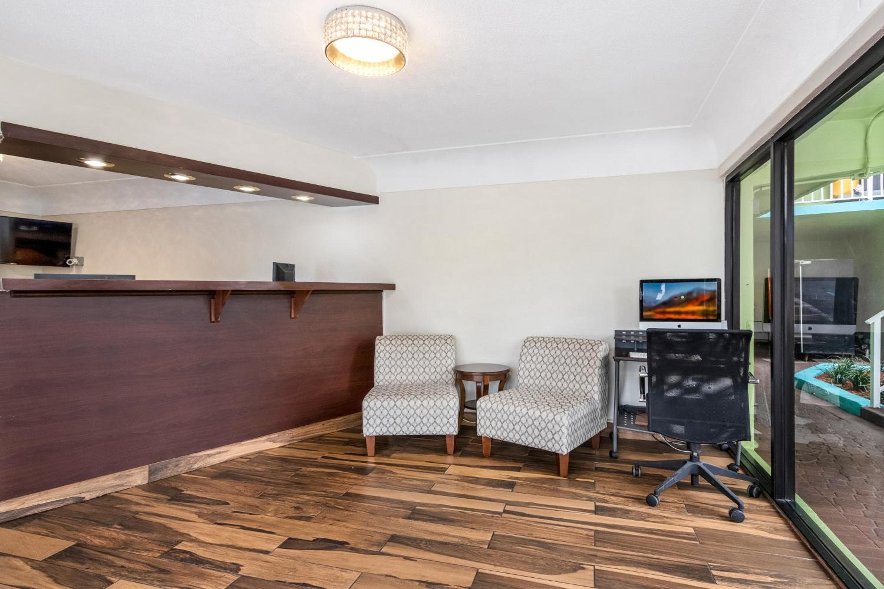 Ocean Reef Hotel — 22