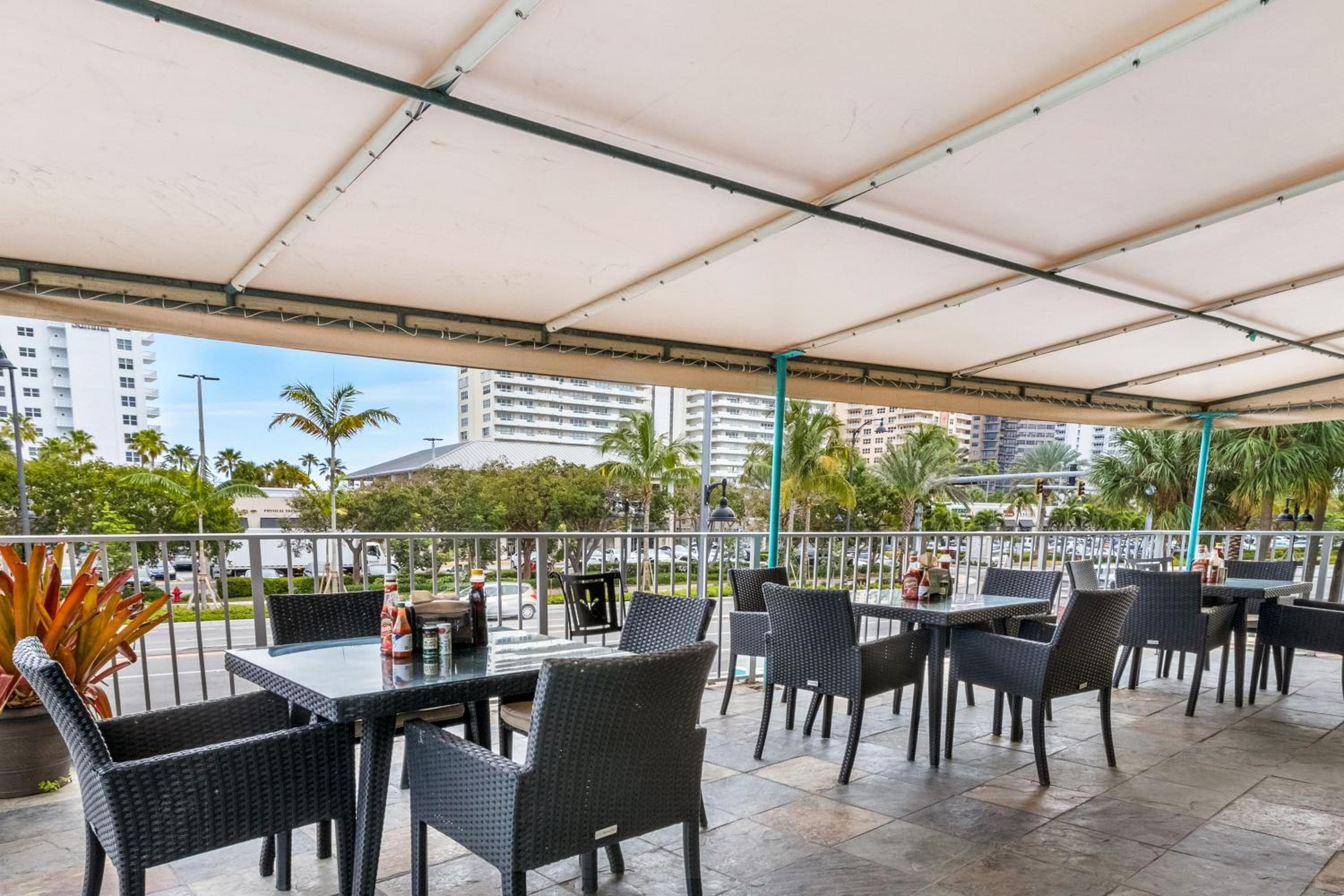Ocean Reef Hotel — 12
