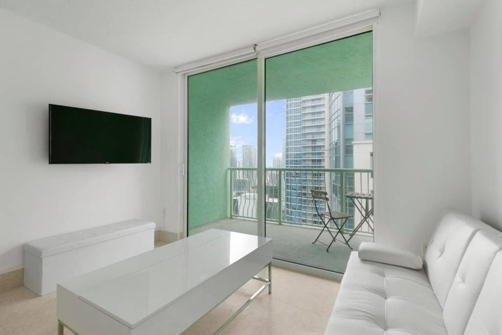 Centric Modern, Stylish Brickell / Miami + FREE Parking — 6