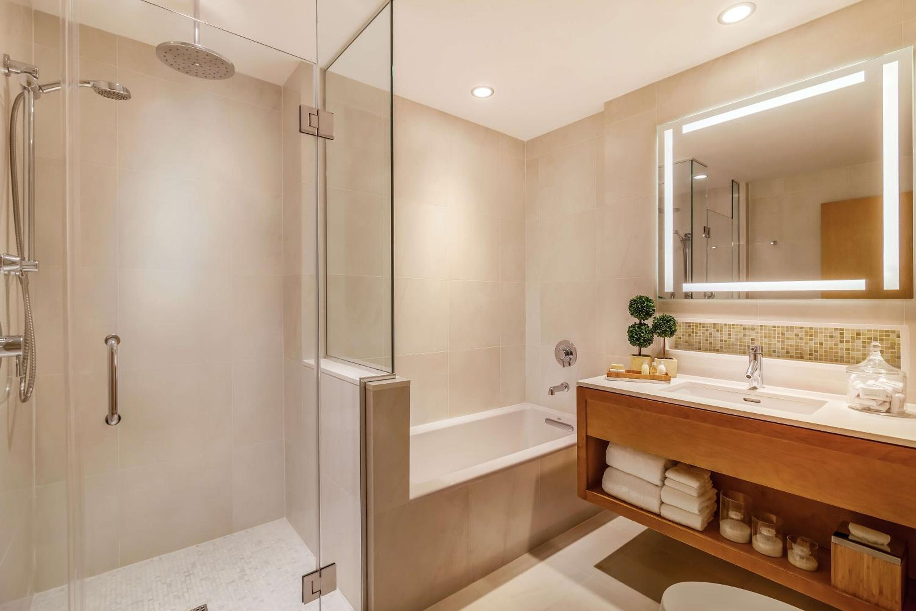 Concorde Hotel New York — 20