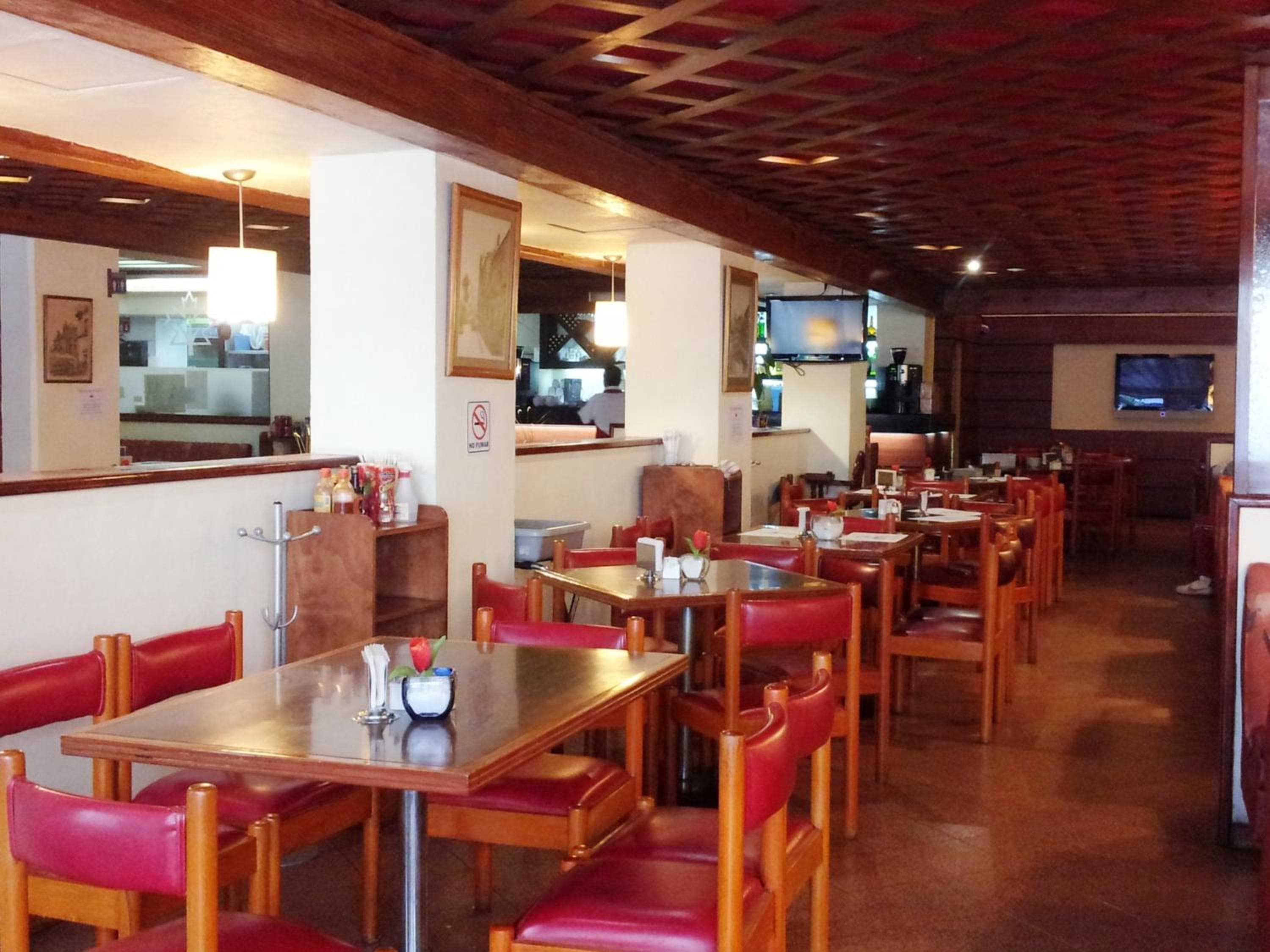 Hotel Roble — 23