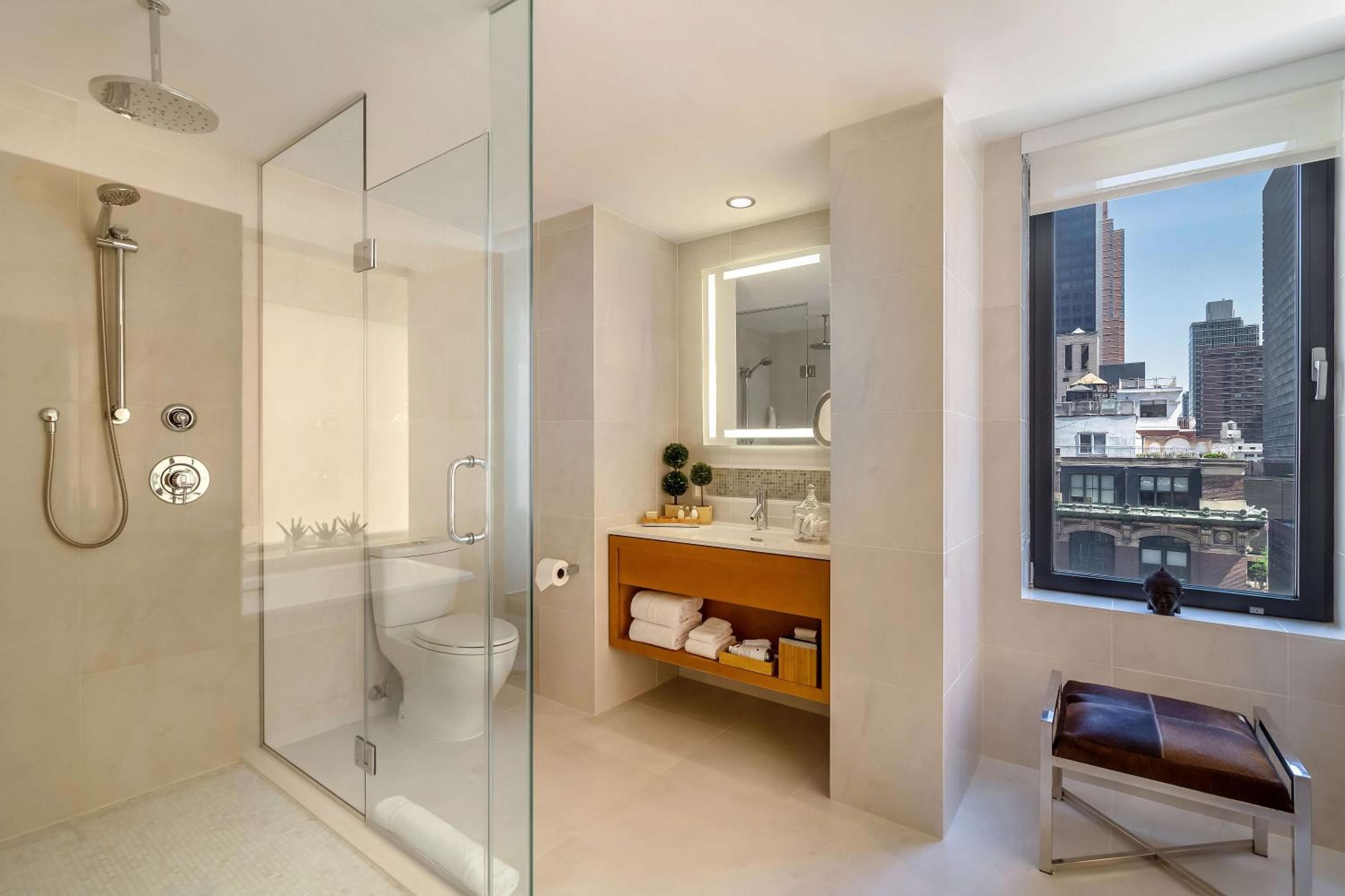 Concorde Hotel New York — 17