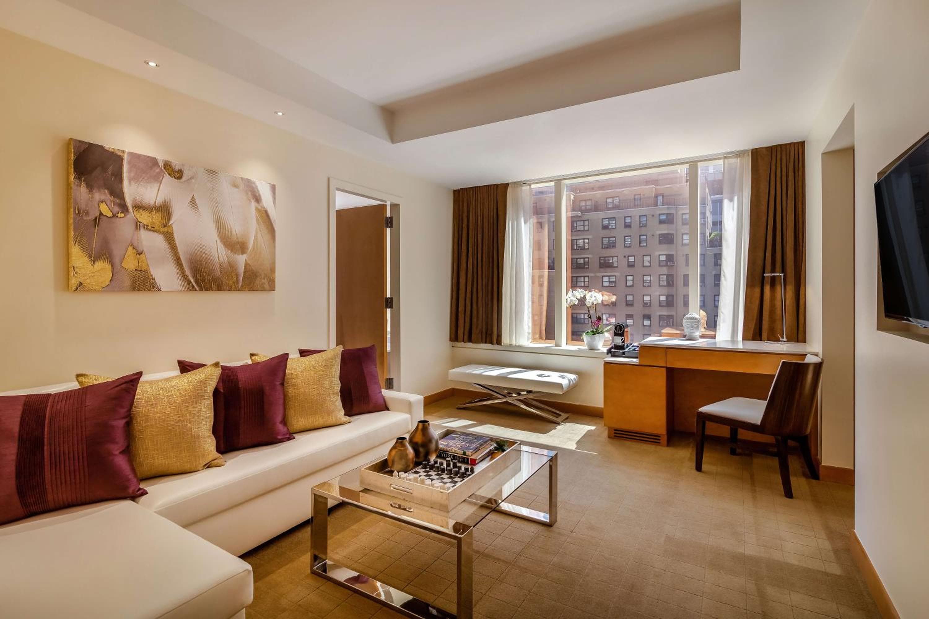 Concorde Hotel New York — 16