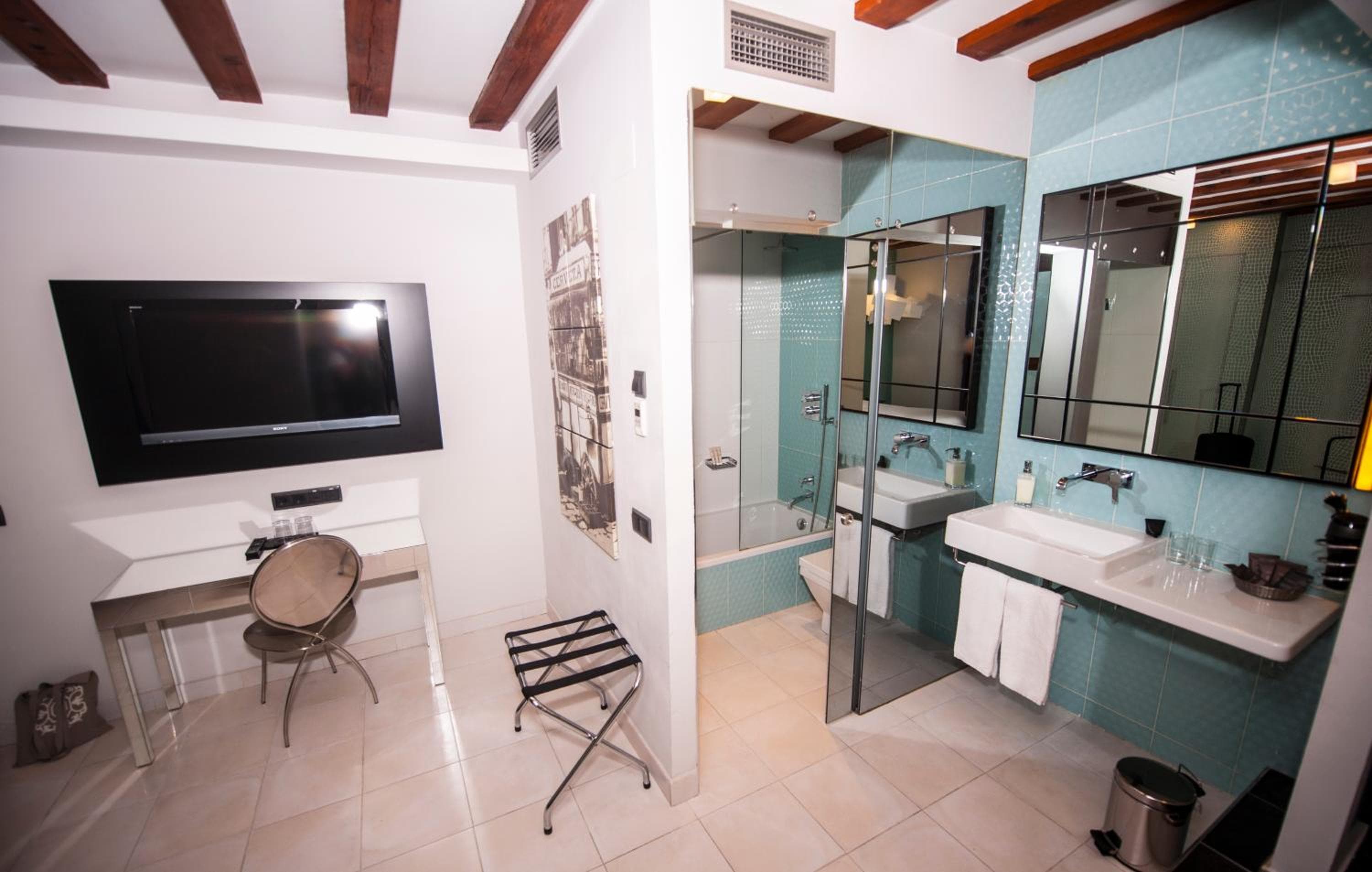 Boutique Hotel Posada del León de Oro. — 25