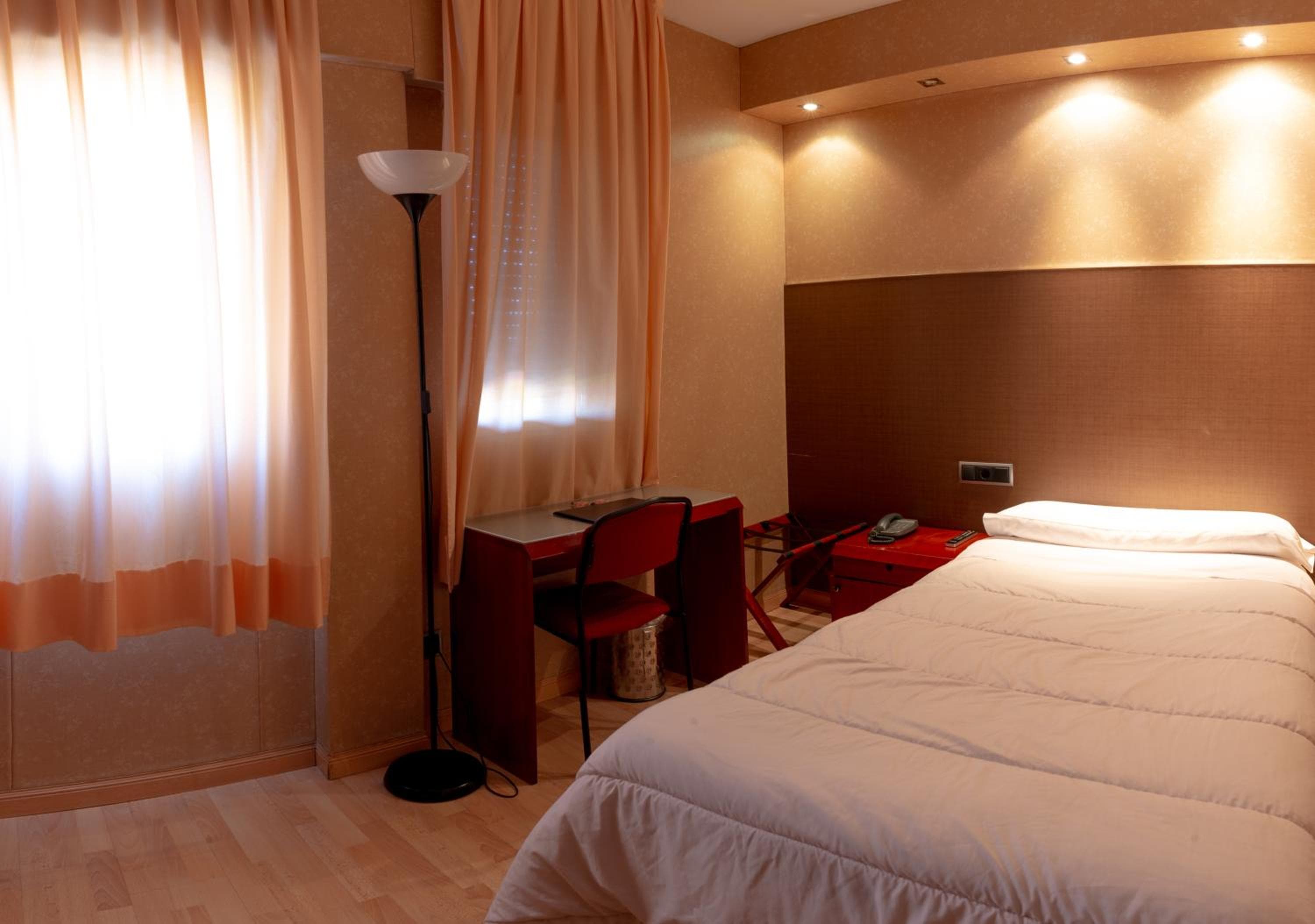 Hotel Villa de Barajas — 17