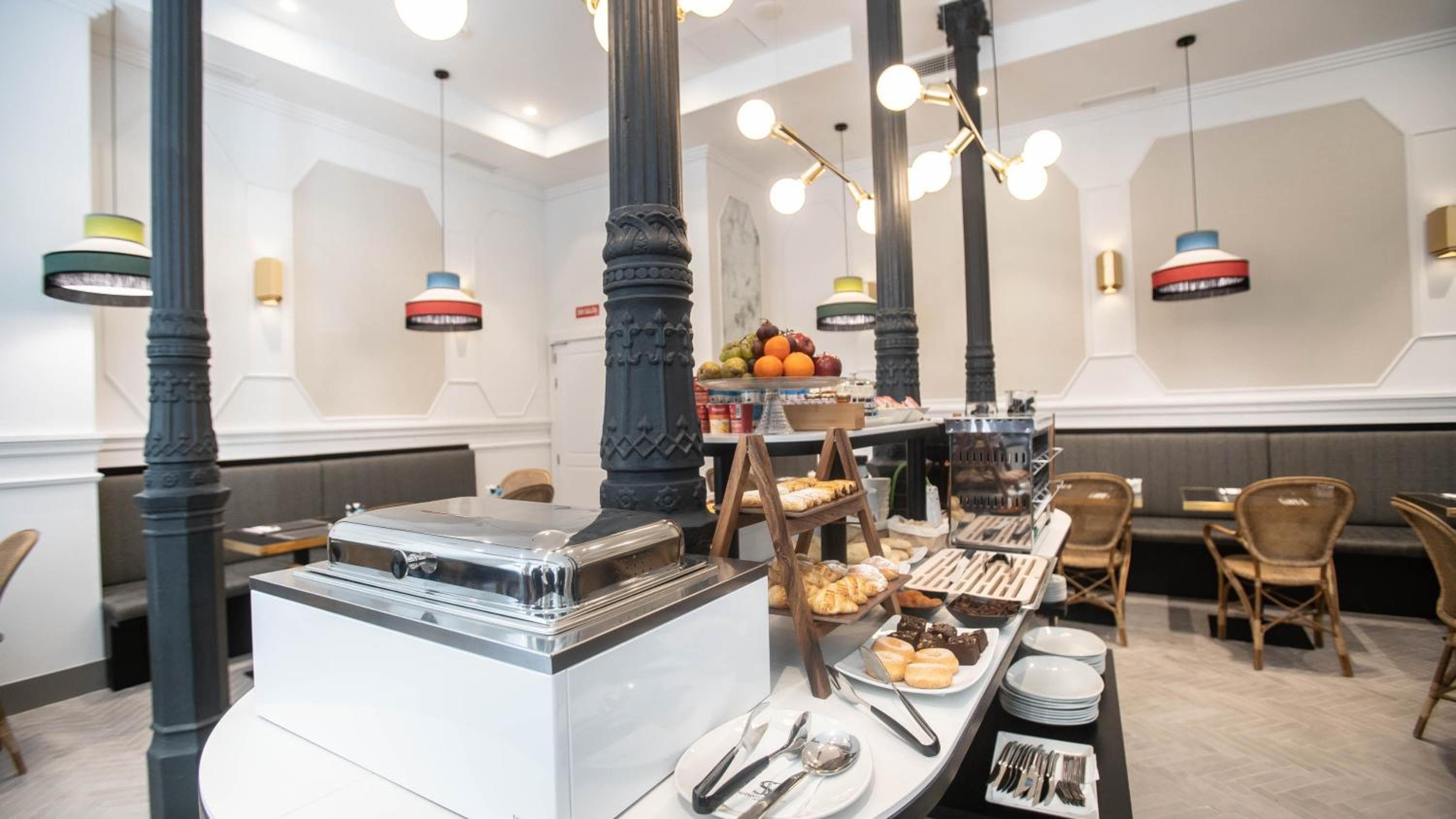 Soho Boutique Opera — 14