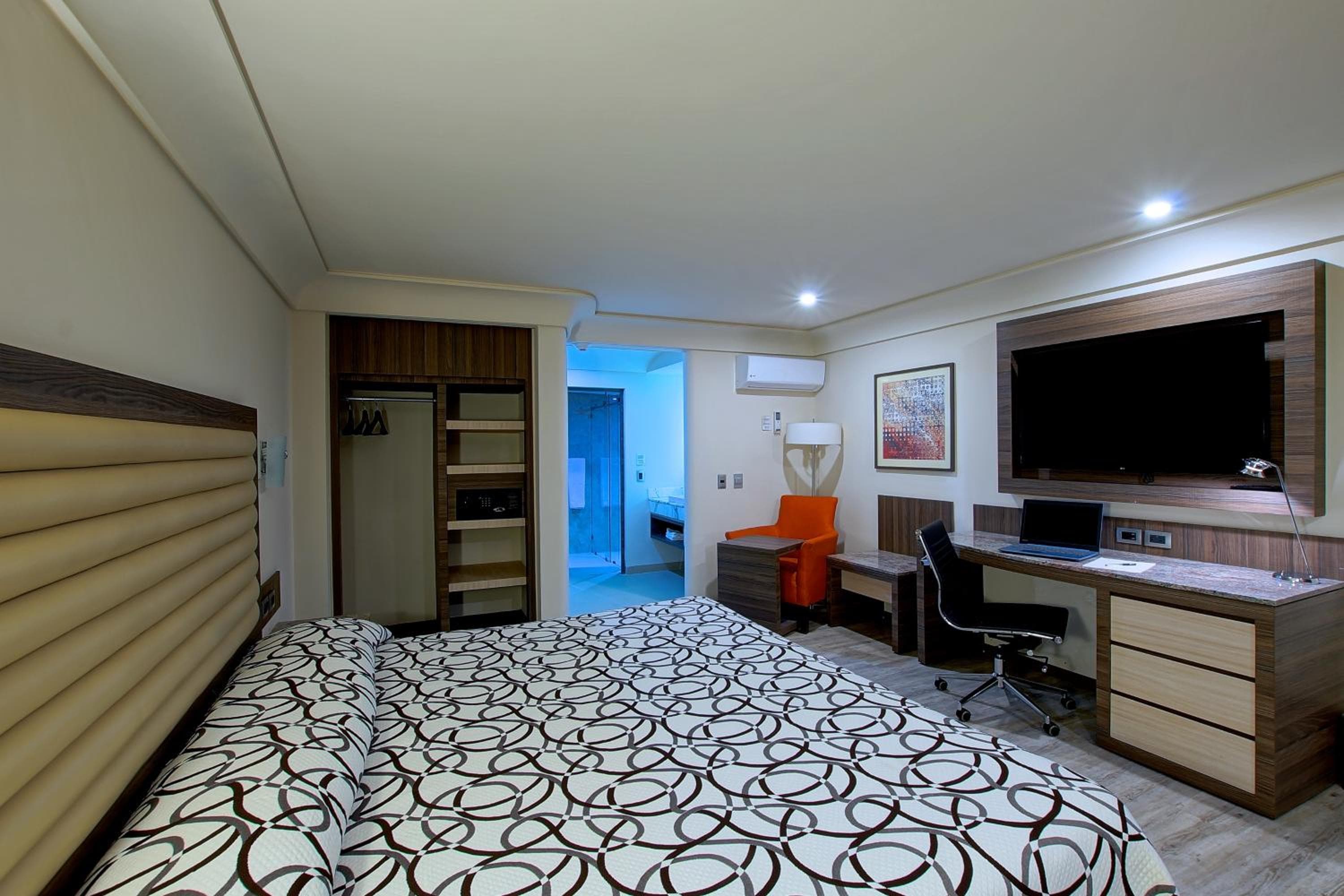 Hotel Econo Express — 2