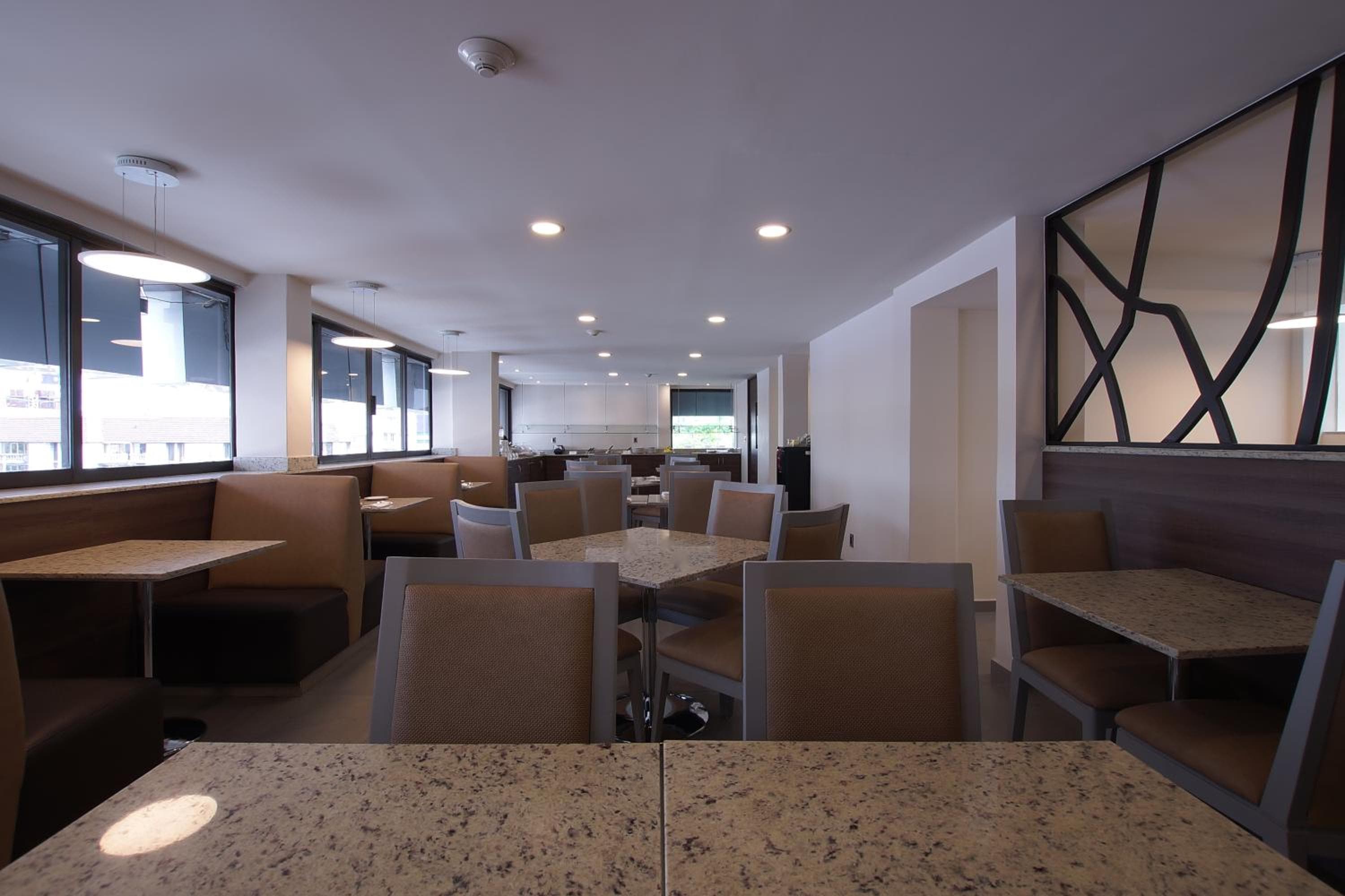 Hotel Econo Express — 13