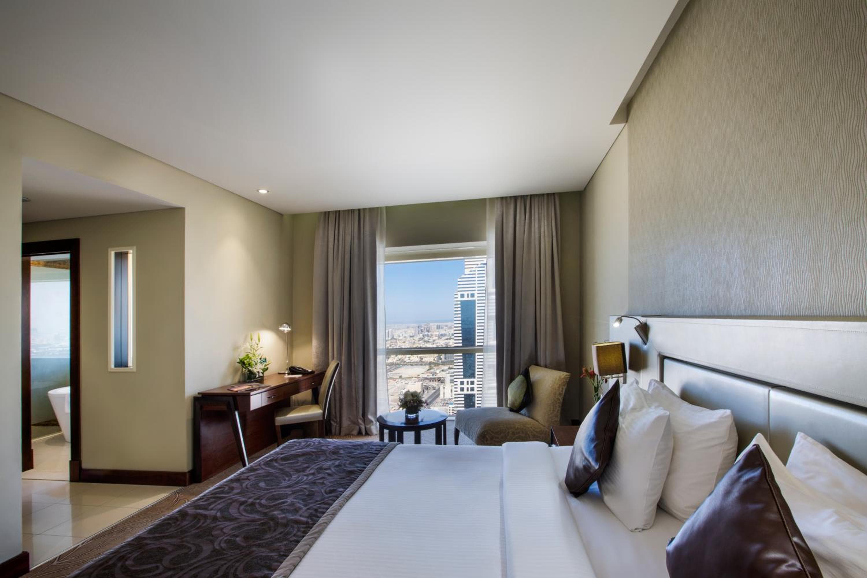The Tower Plaza Hotel Dubai — 18