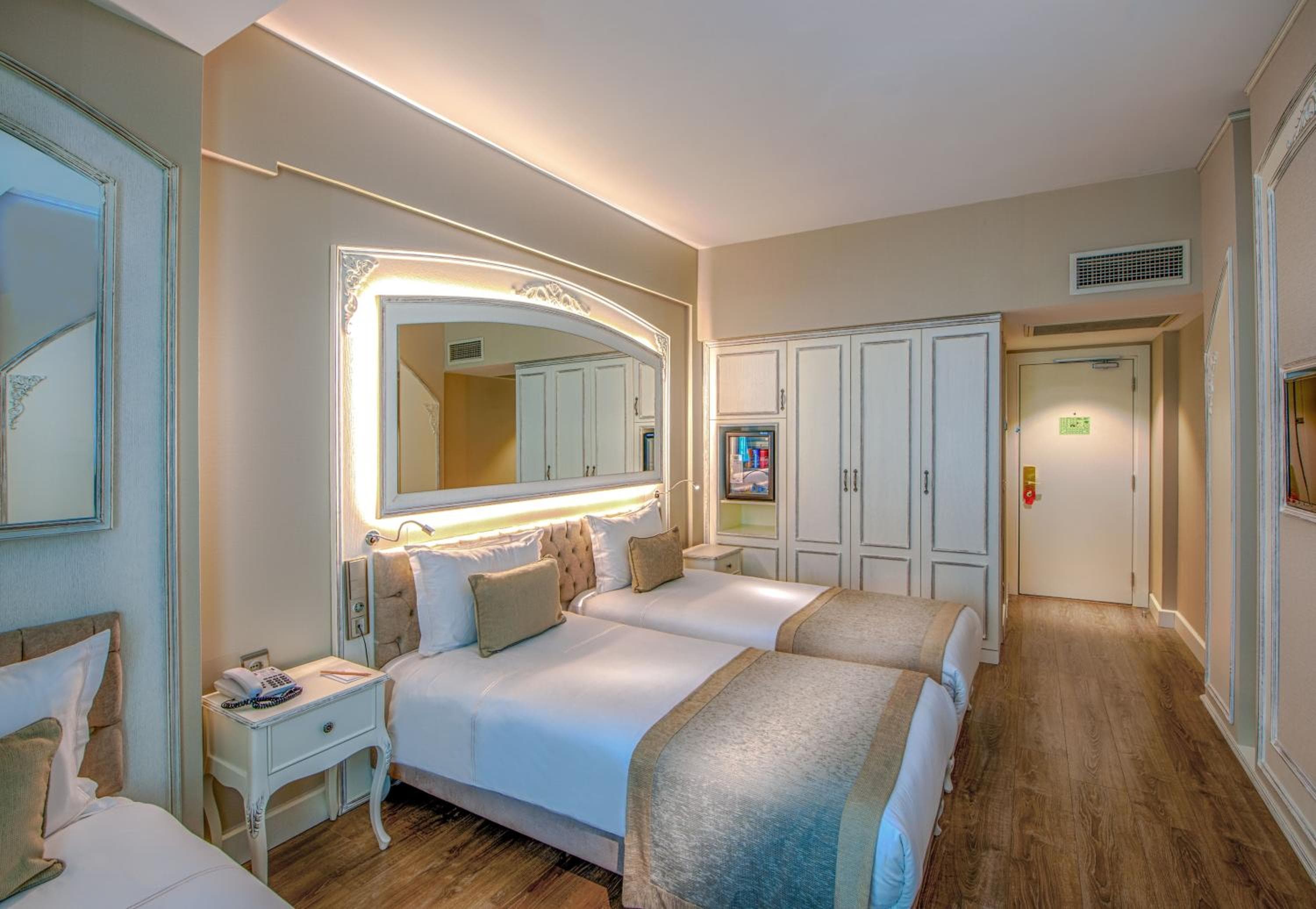 Hotel Yasmak Sultan — 12