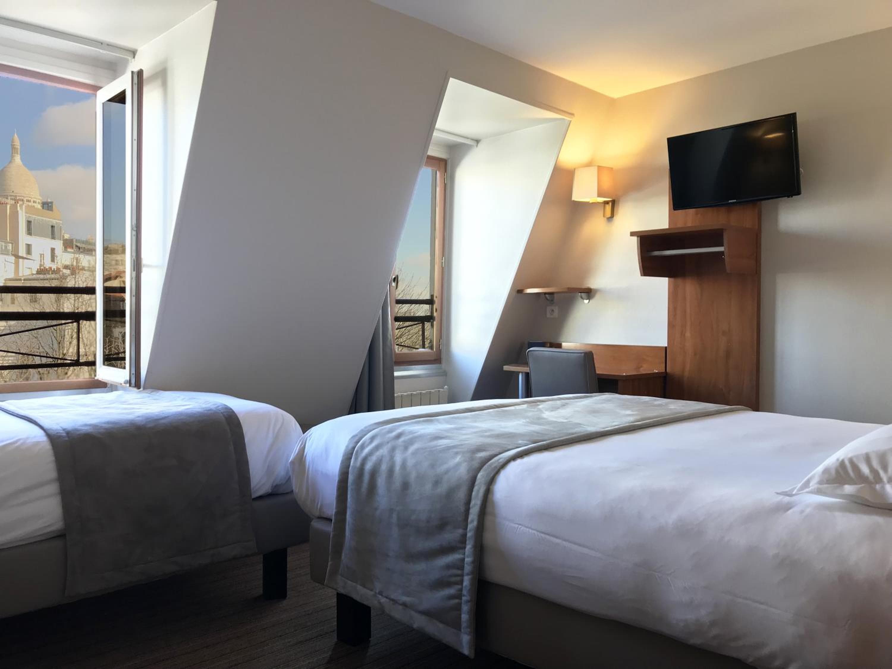 Timhotel Montmartre — 21