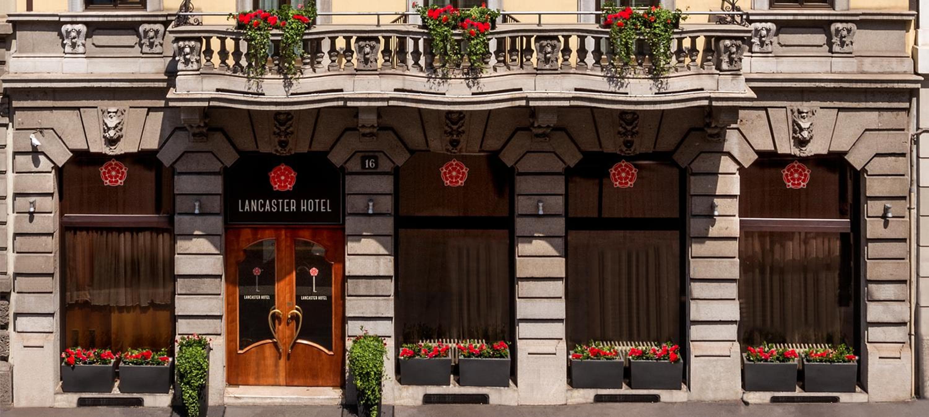 Hotel Lancaster — 1