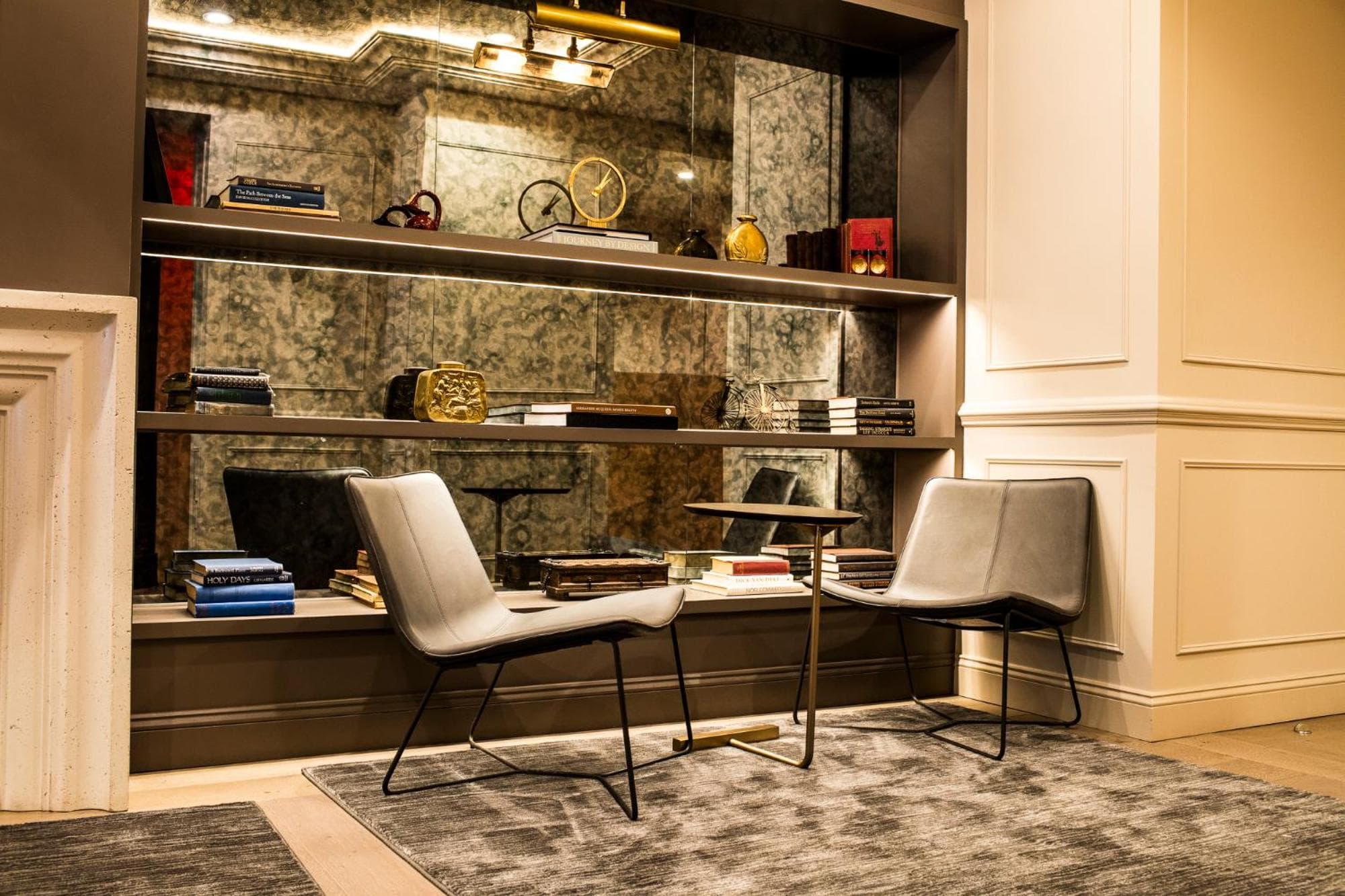 Albergo 32 32 — 8