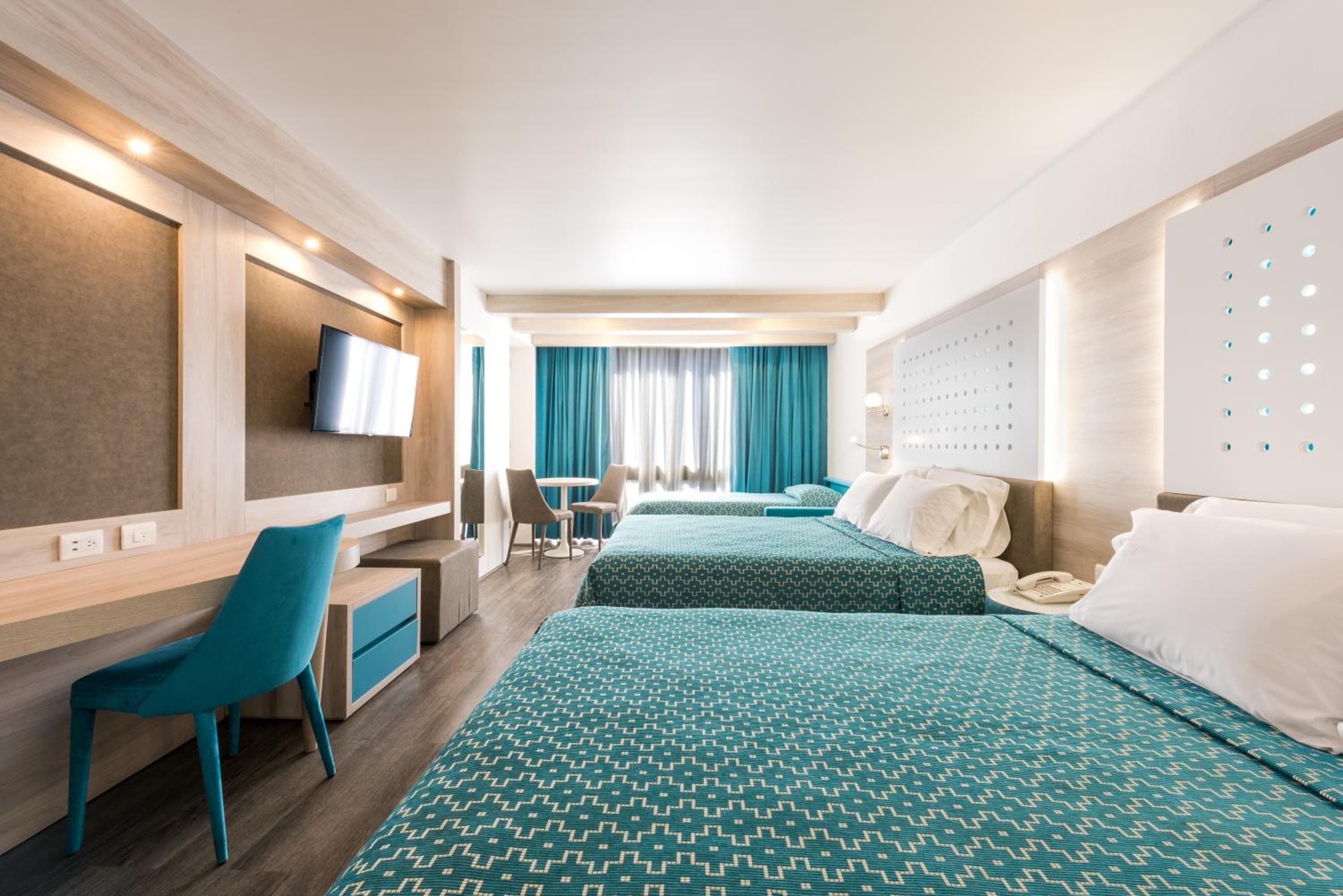 Hotel Casa Blanca — 4