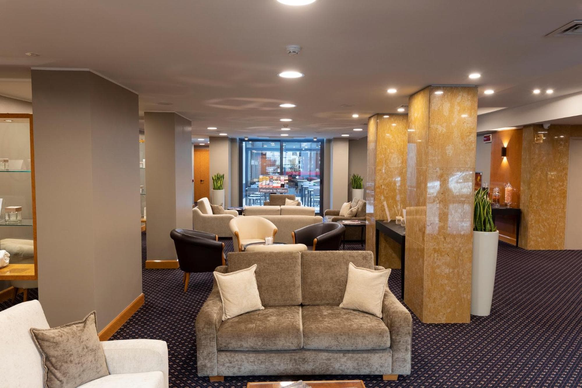 City Life Hotel Poliziano, by R Collection Hotels — 17