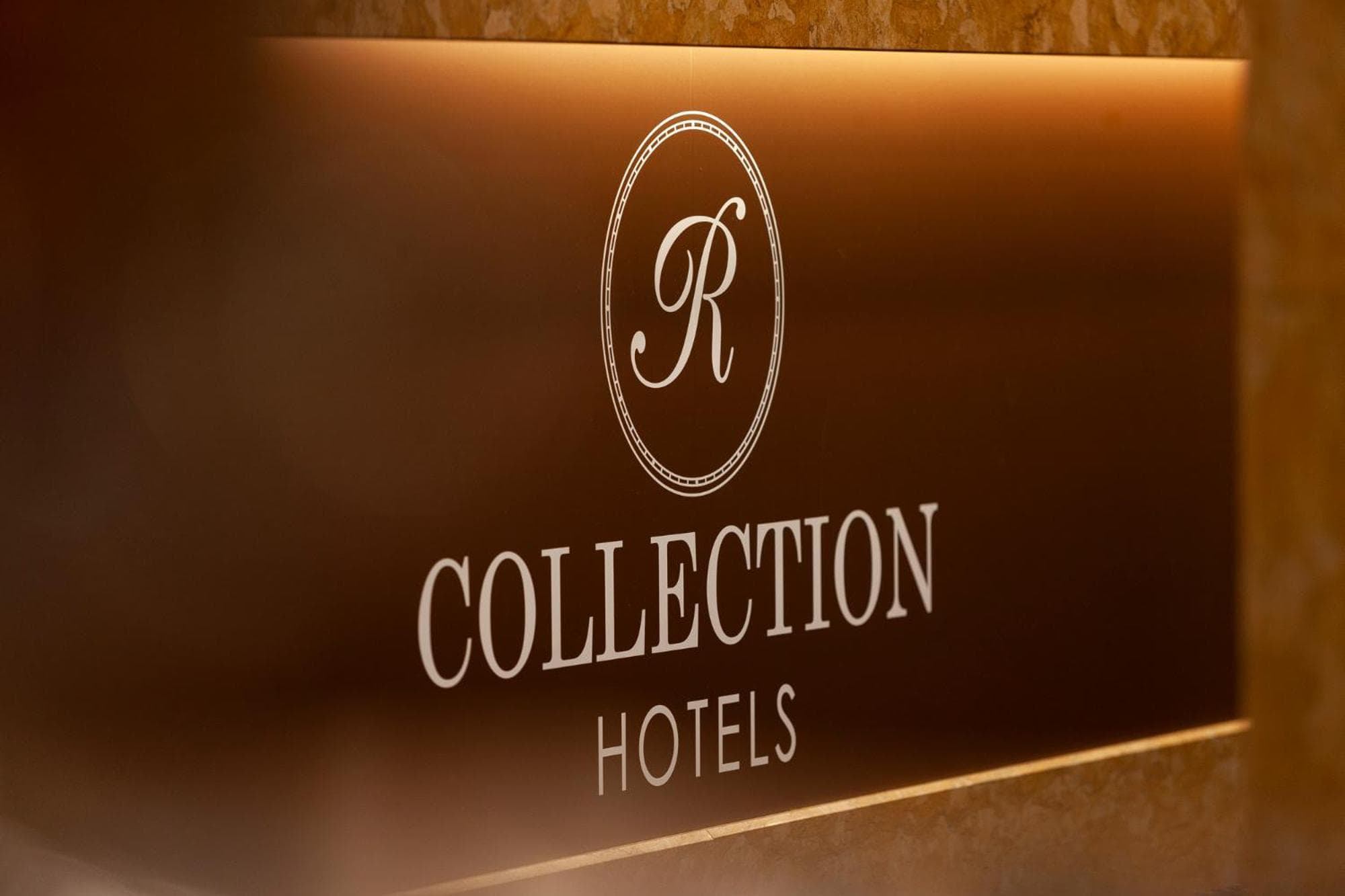 City Life Hotel Poliziano, by R Collection Hotels — 7