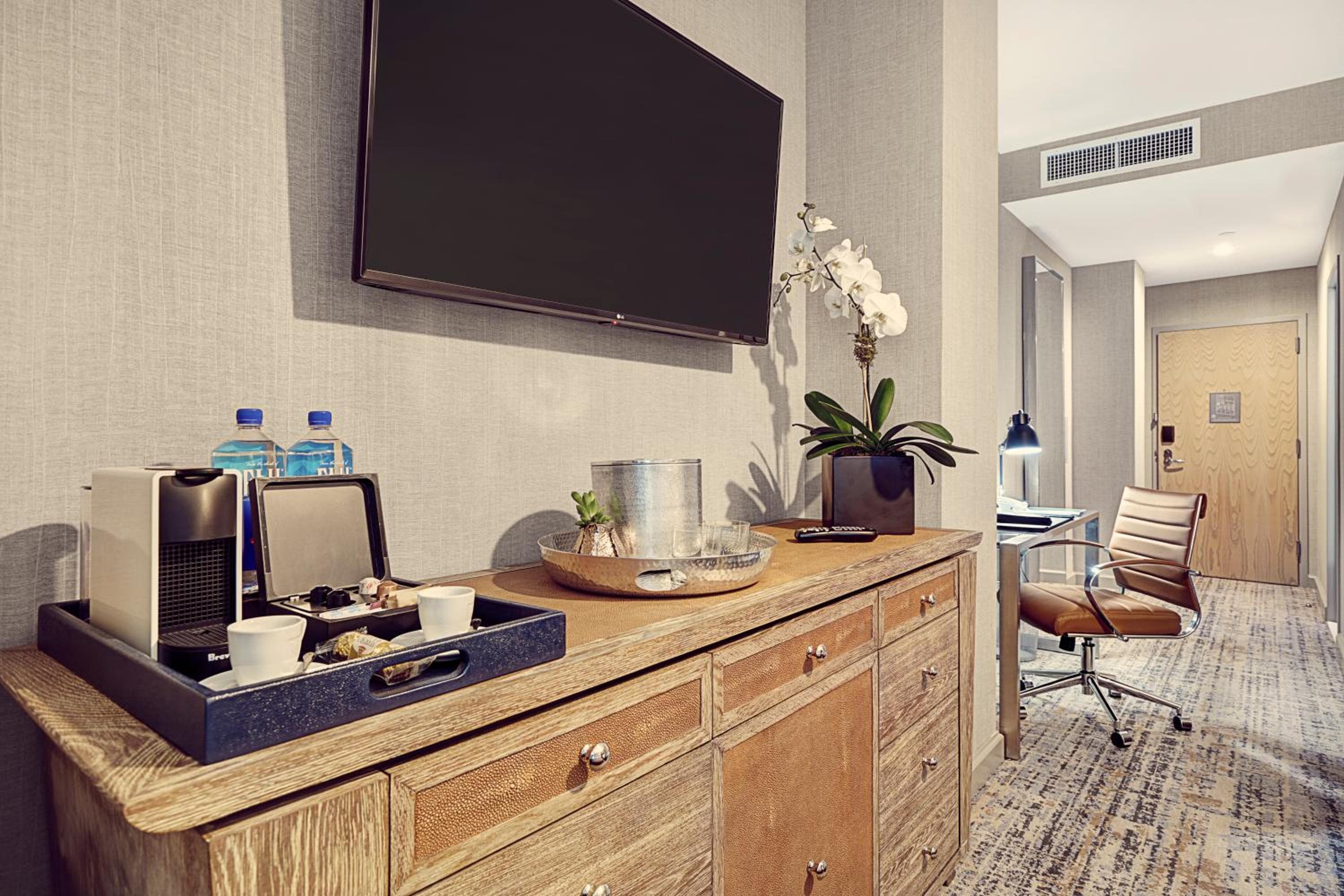 Artezen Hotel — 4