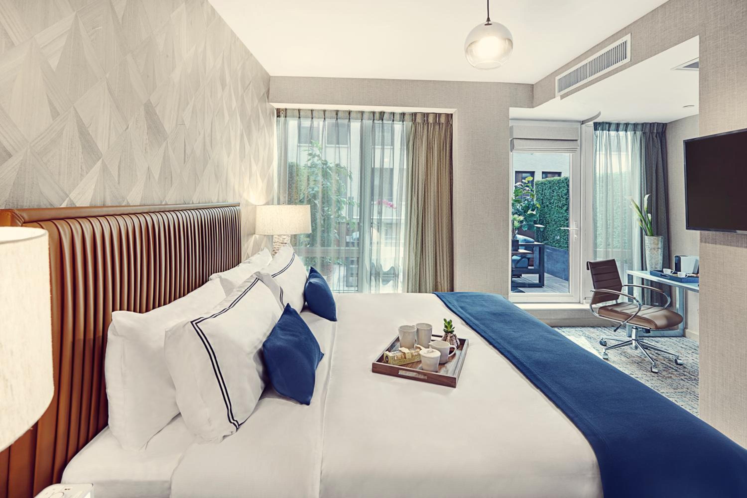 Artezen Hotel — 25