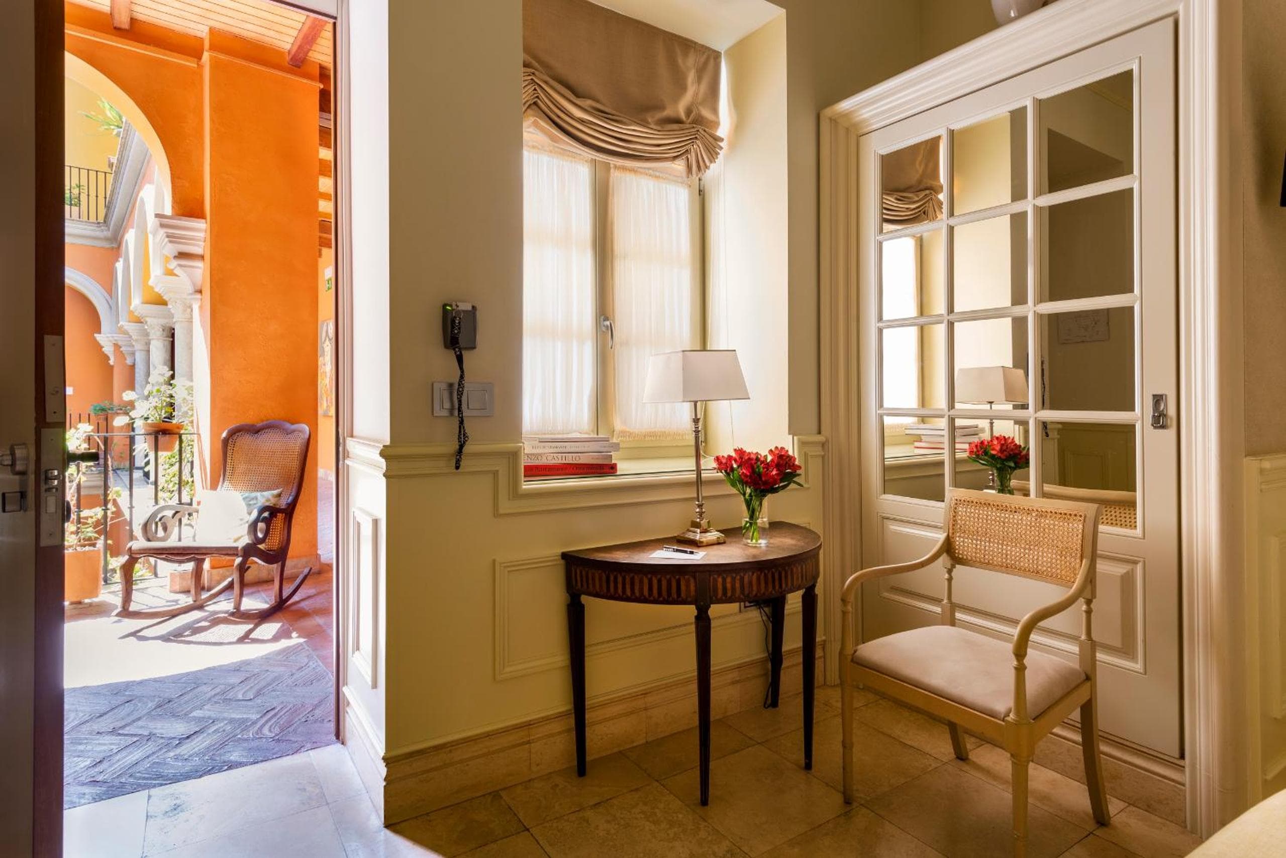 Hotel Casa Del Poeta — 26