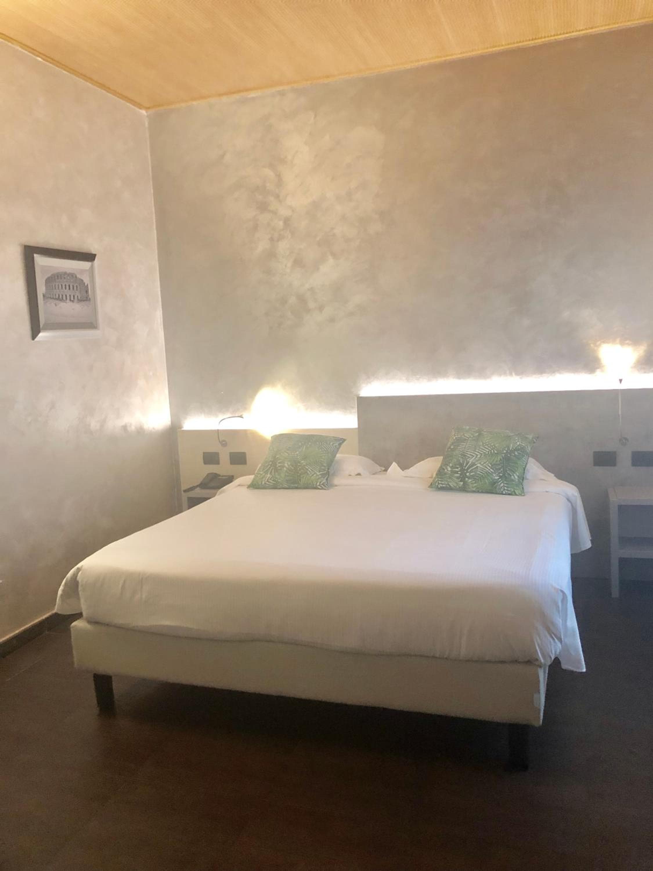 Hotel Bolzano — 16