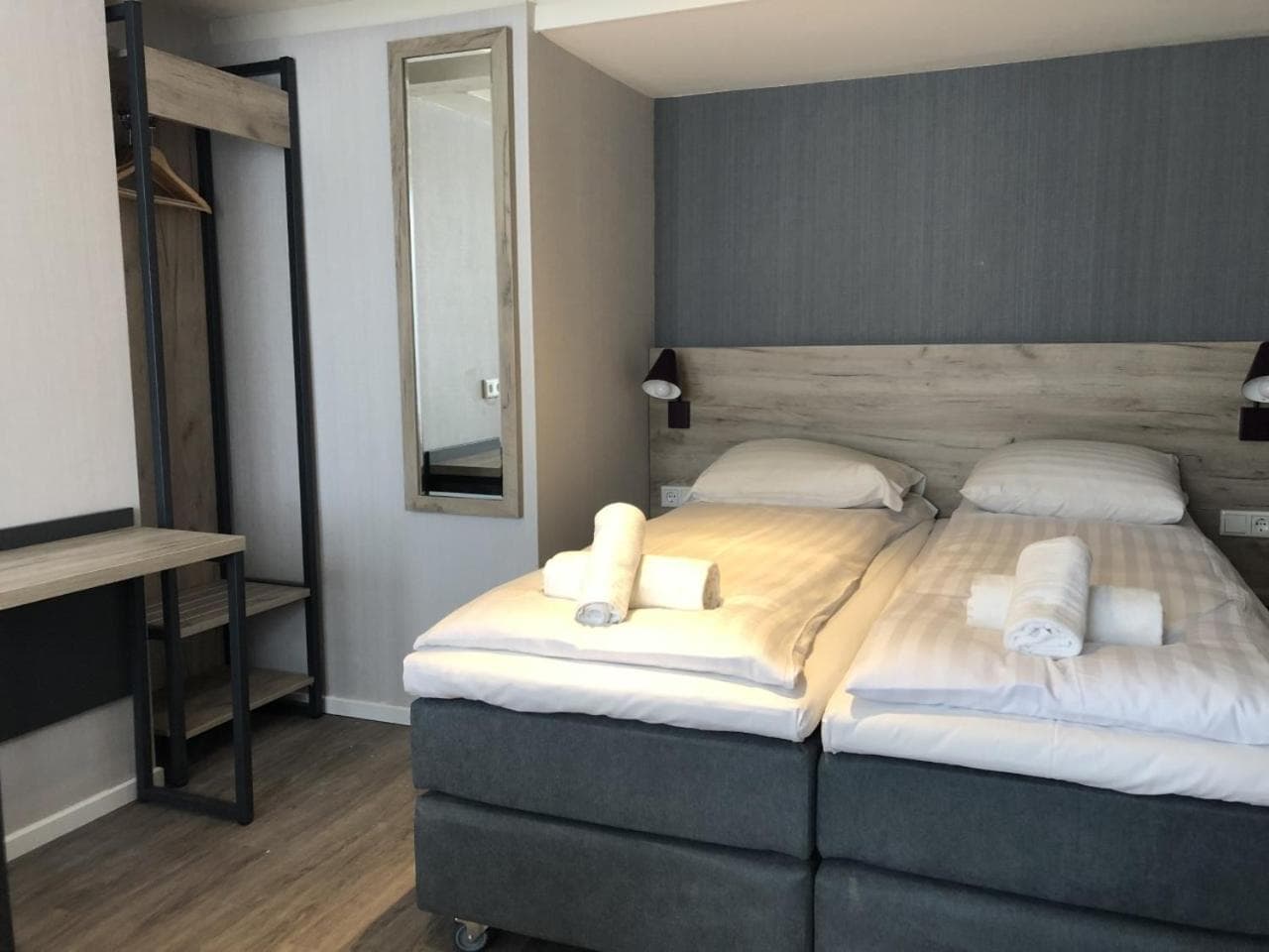 Facade Hotel Amsterdam — 20