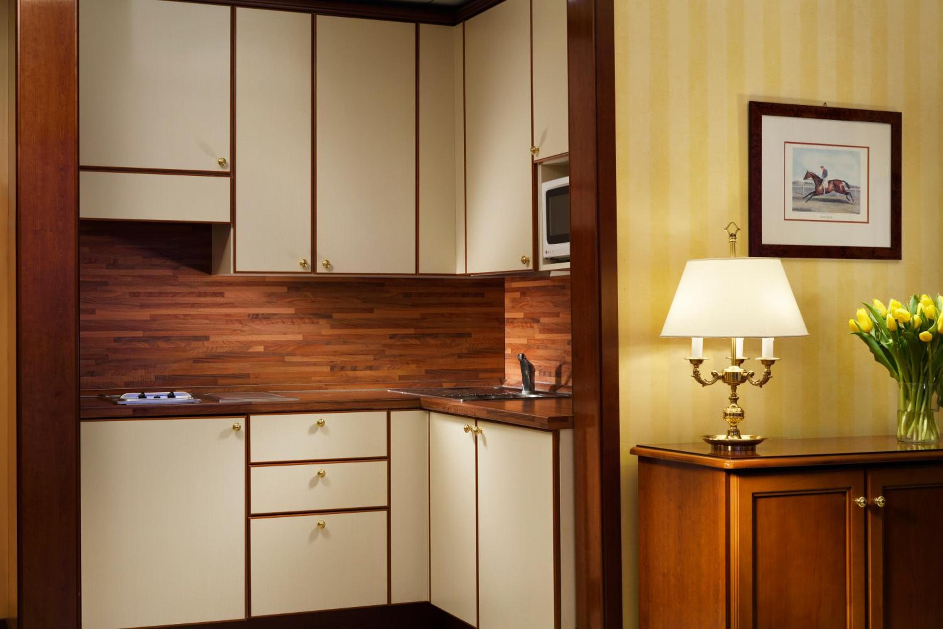 UNAWAY Hotel & Residence Contessa Jolanda Milano — 20