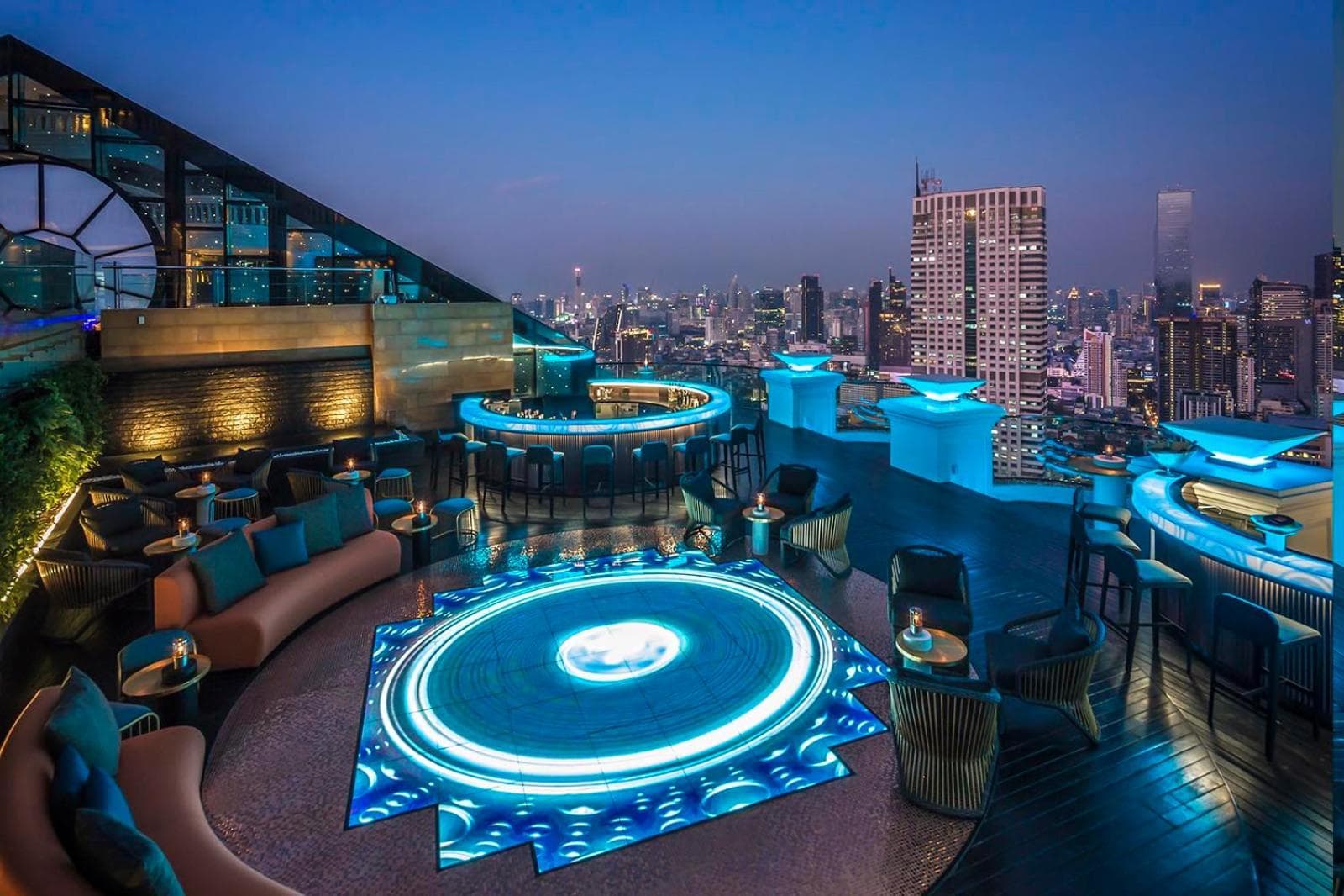 Tower Club at lebua — 23