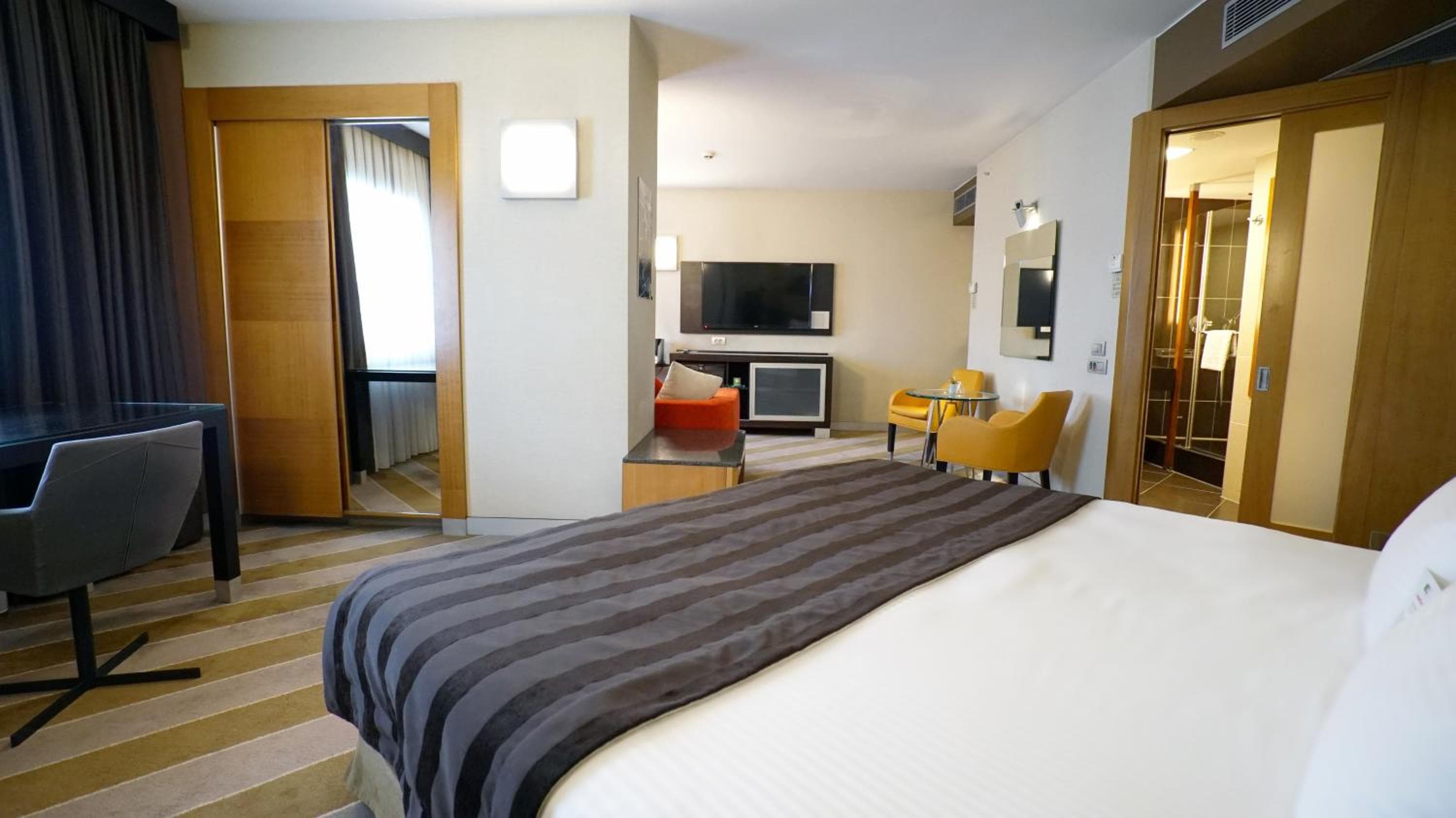 Hotel Taksim — 18