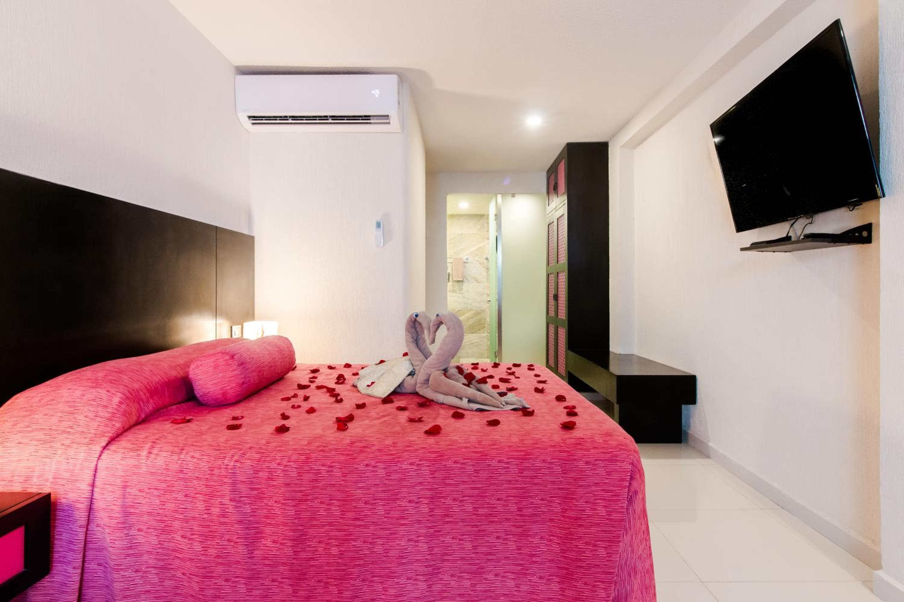 Suites Corazon — 13