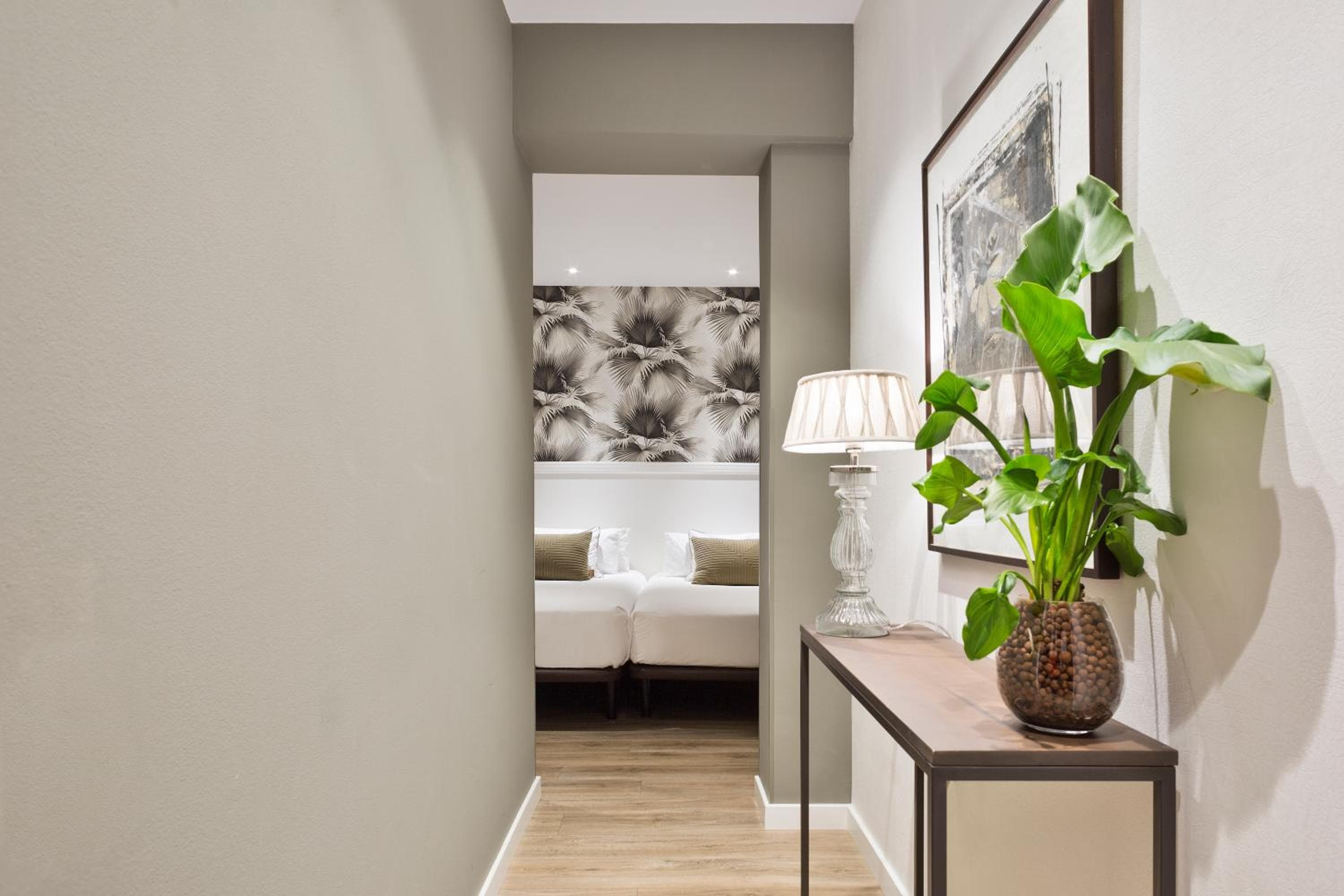 Acta Splendid — 27