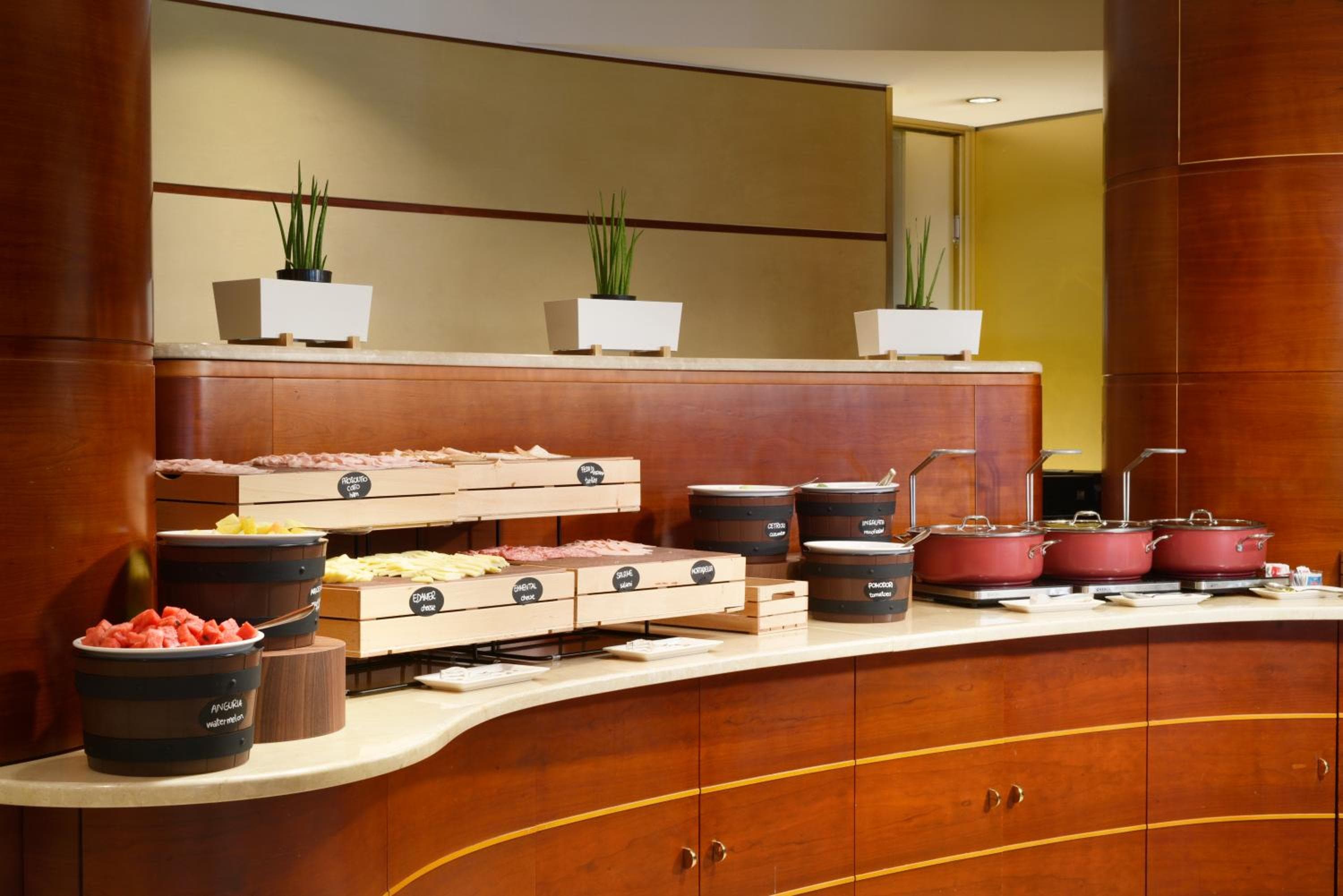 UNA Hotels Cusani Milano — 2