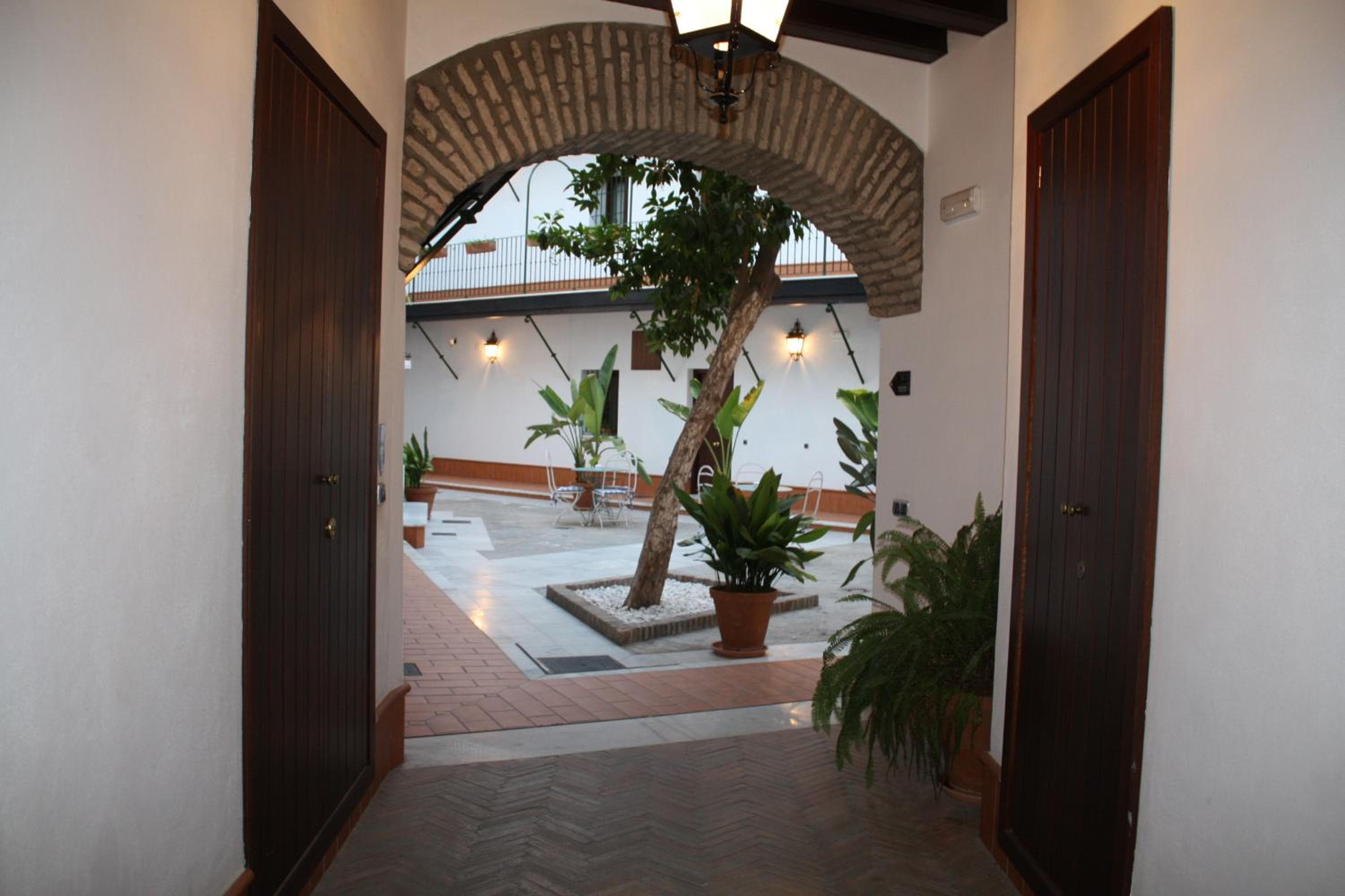 Singular Corral de San José — 13