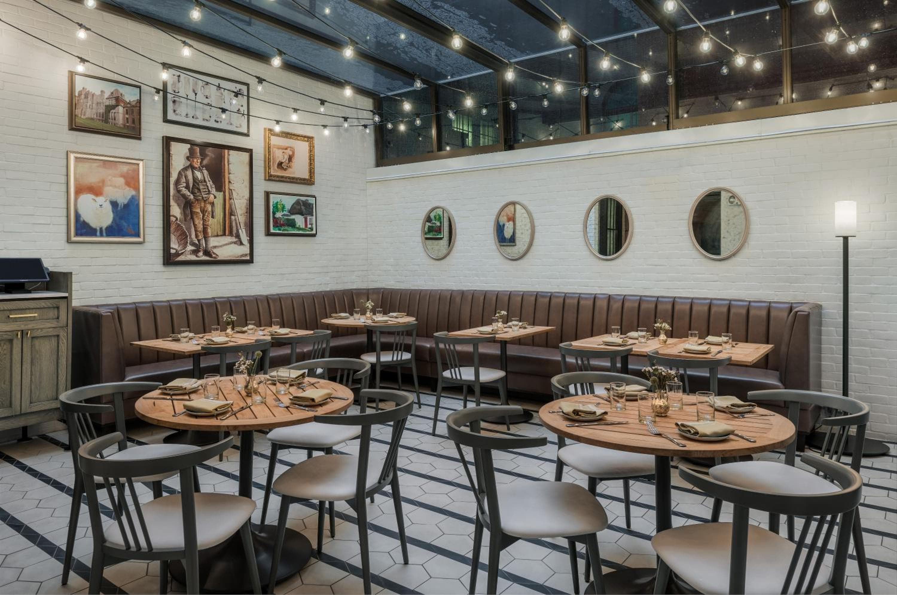 Merrion Row Hotel und Public House — 15