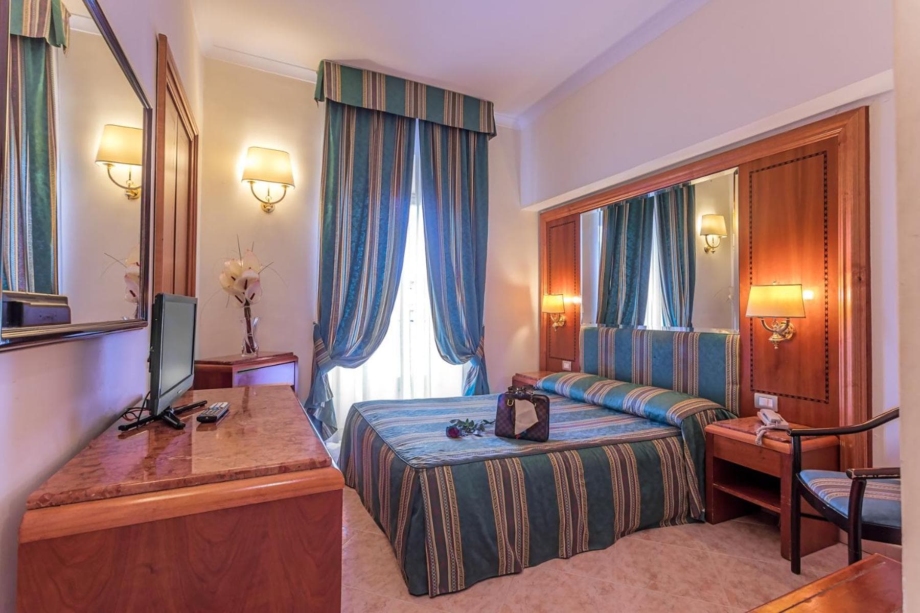 Raeli Hotel Latium — 5