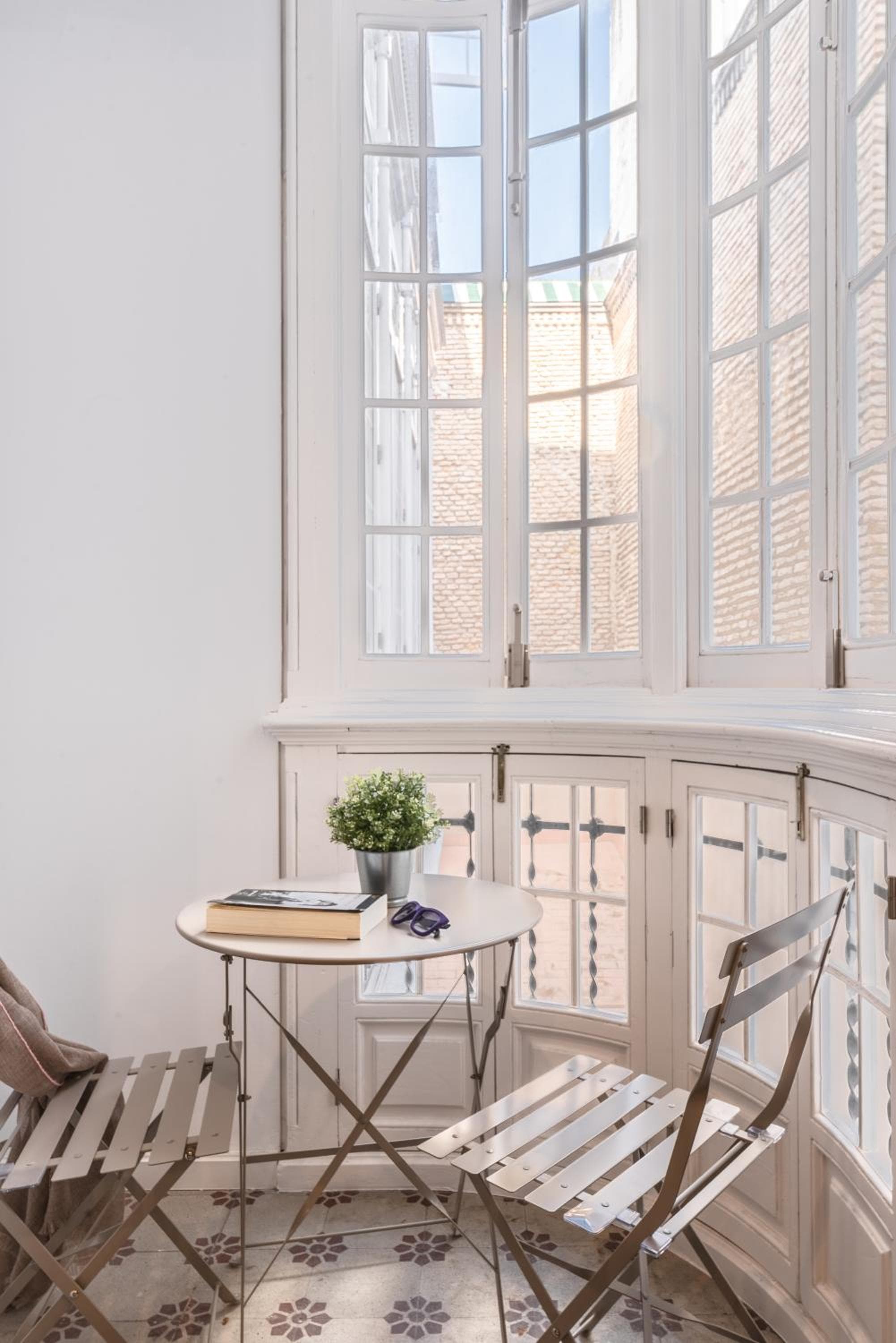 Uma Suites Parada del Marqués — 10