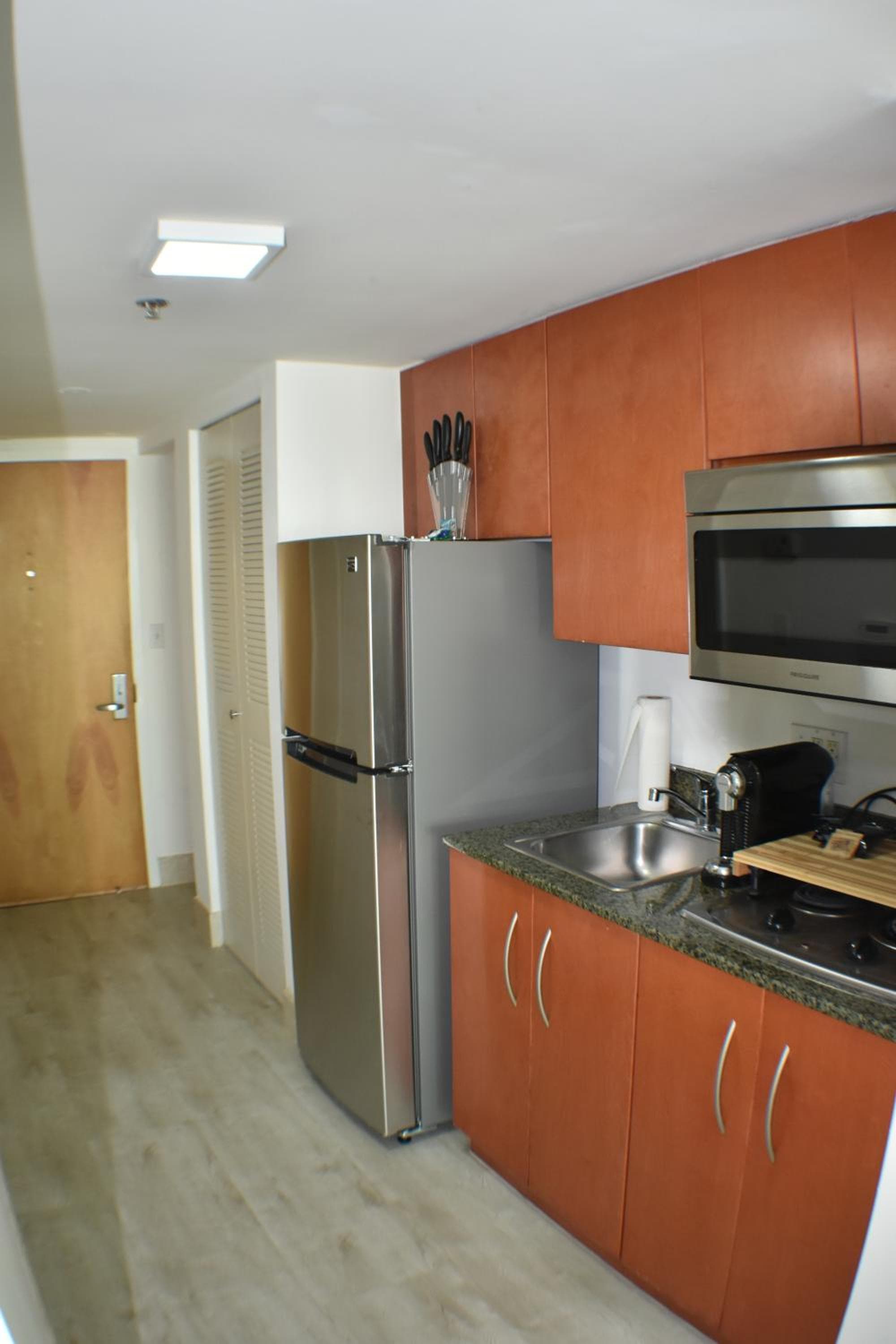 Centric Modern, Stylish Brickell / Miami + FREE Parking — 11