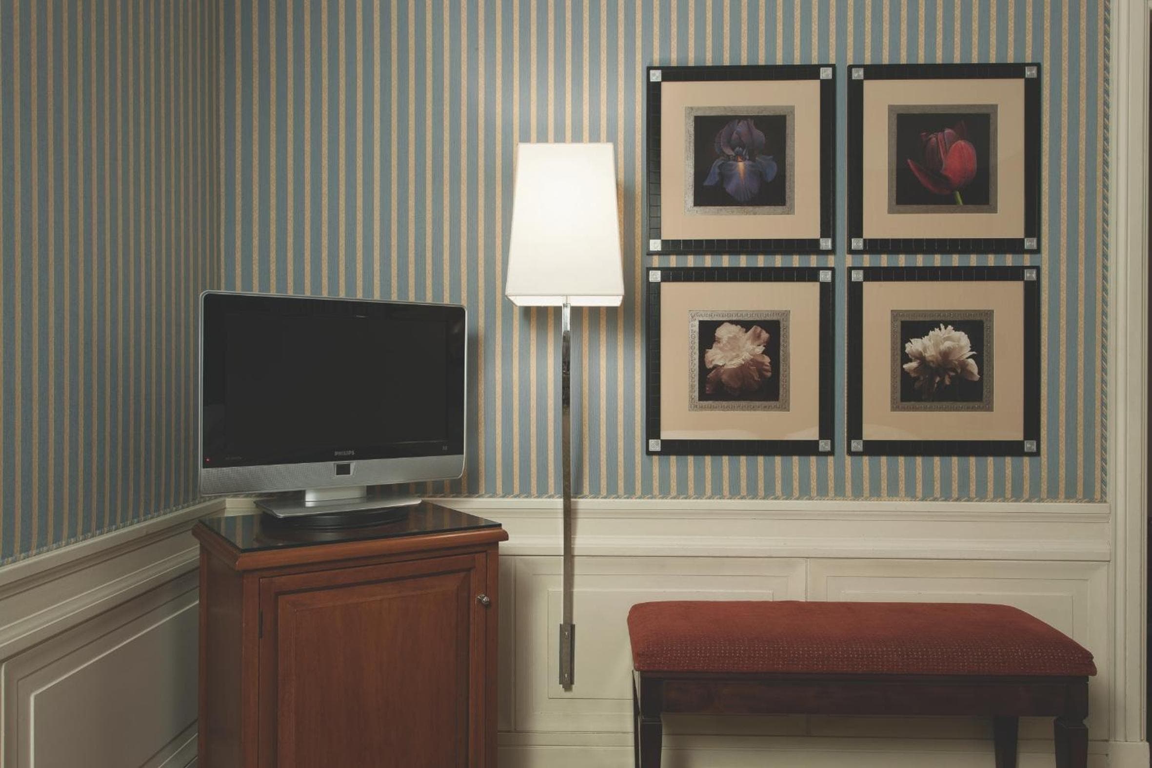 Stendhal Hotel — 8