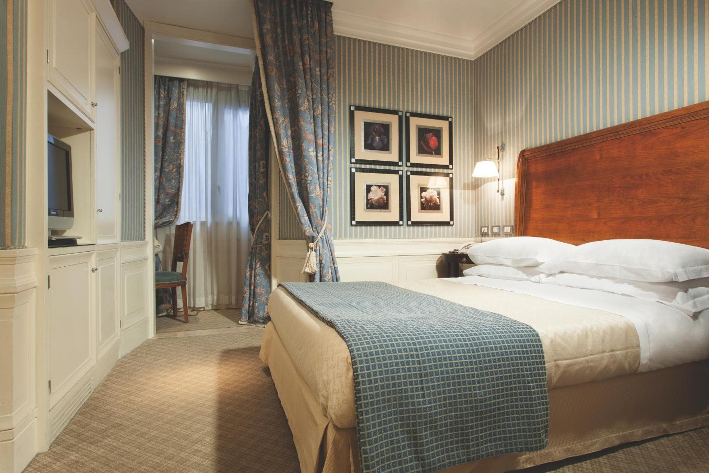 Stendhal Hotel — 12