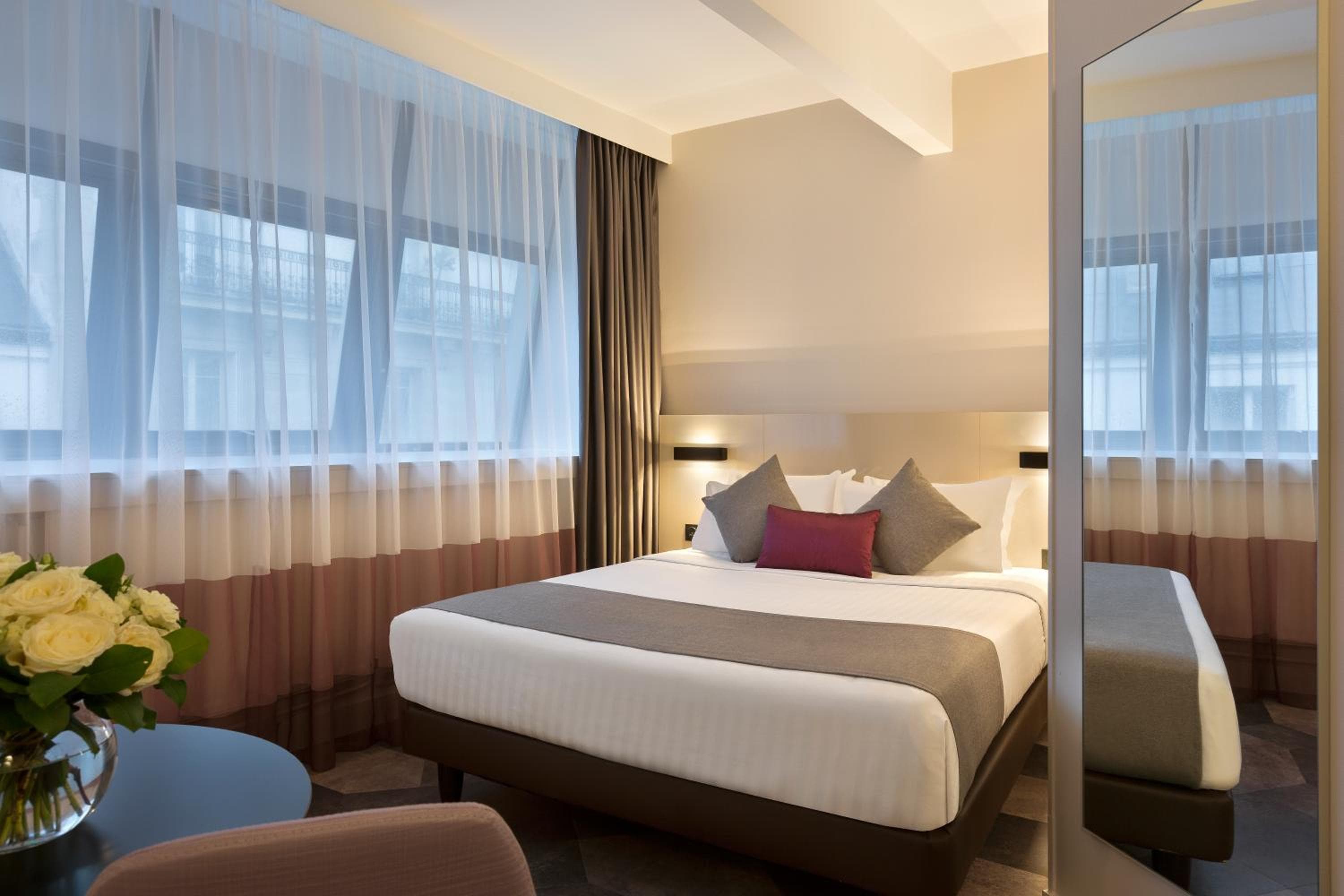 Citadines Trocadéro Paris — 15
