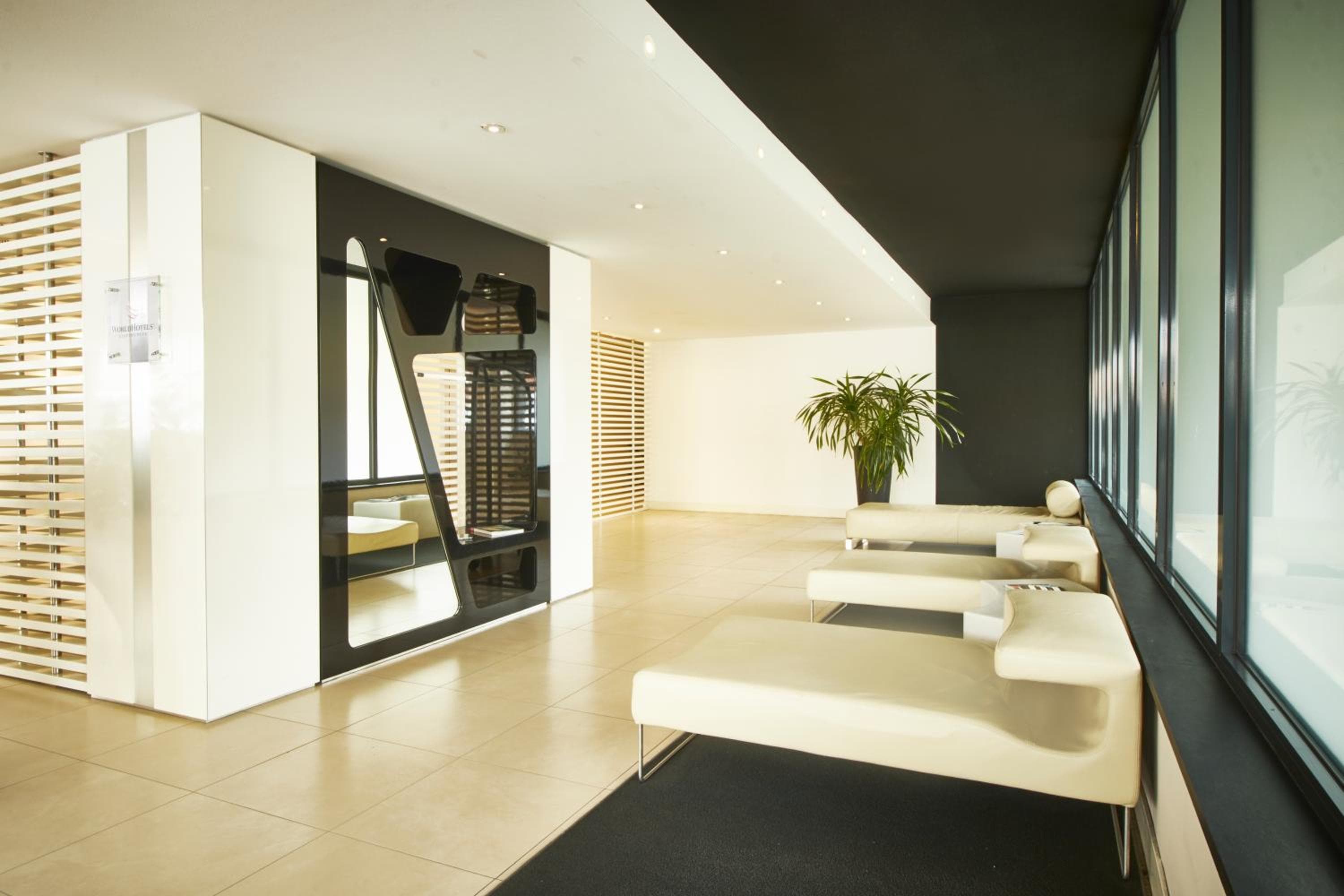 iH Hotels Milano Watt 13 — 11