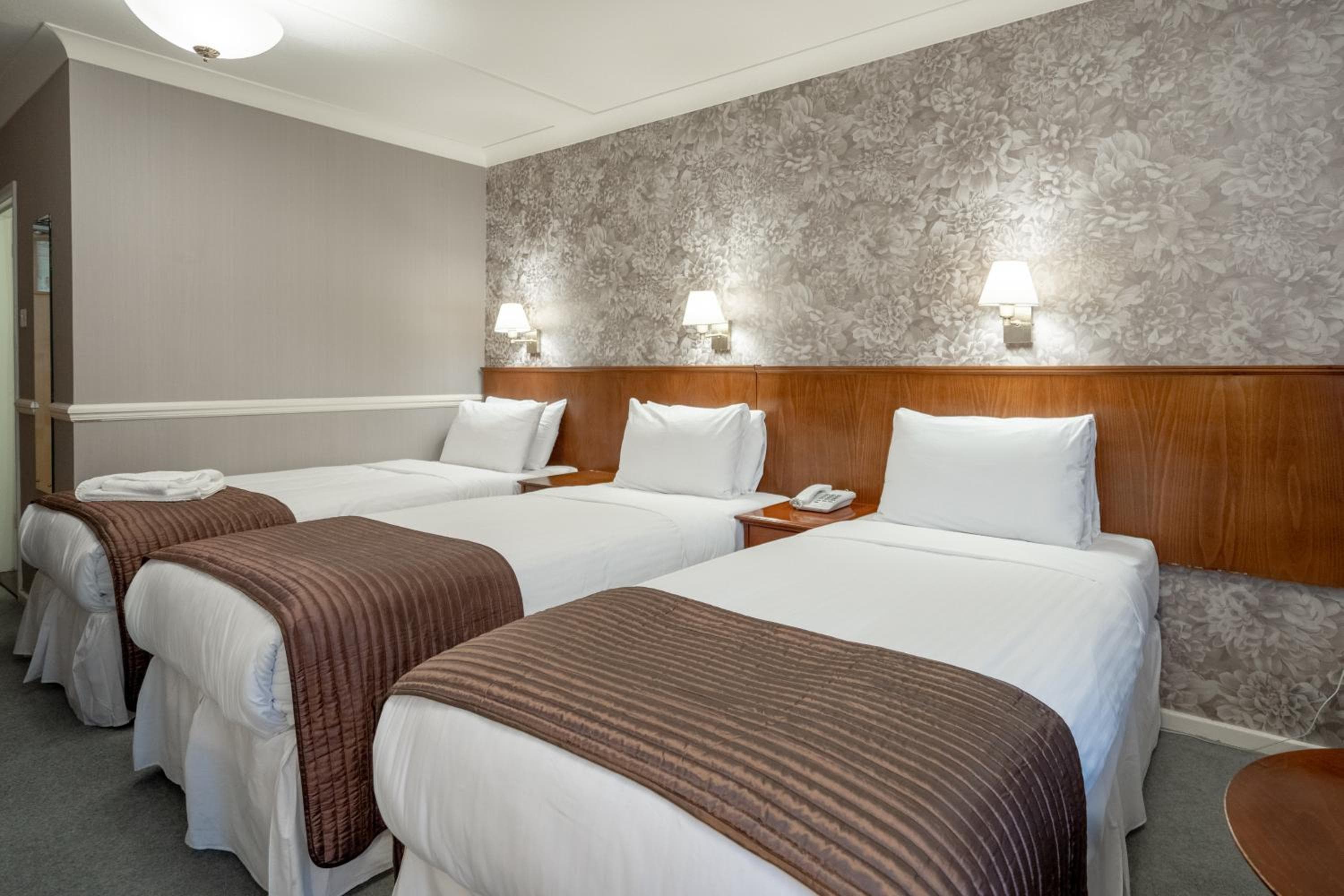 Il Clarendon Hotel — 18