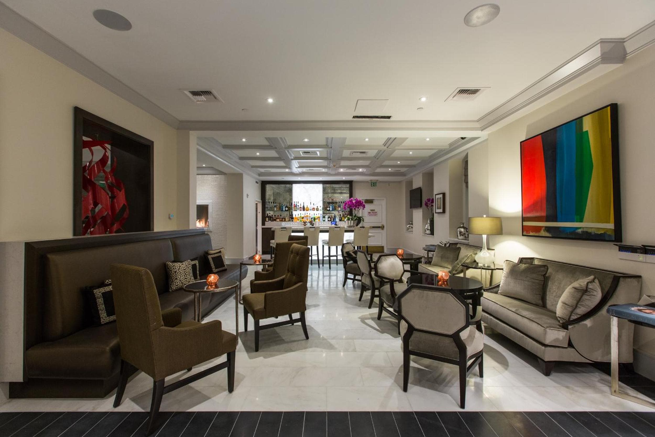 Mosaic Hotel Beverly Hills — 28