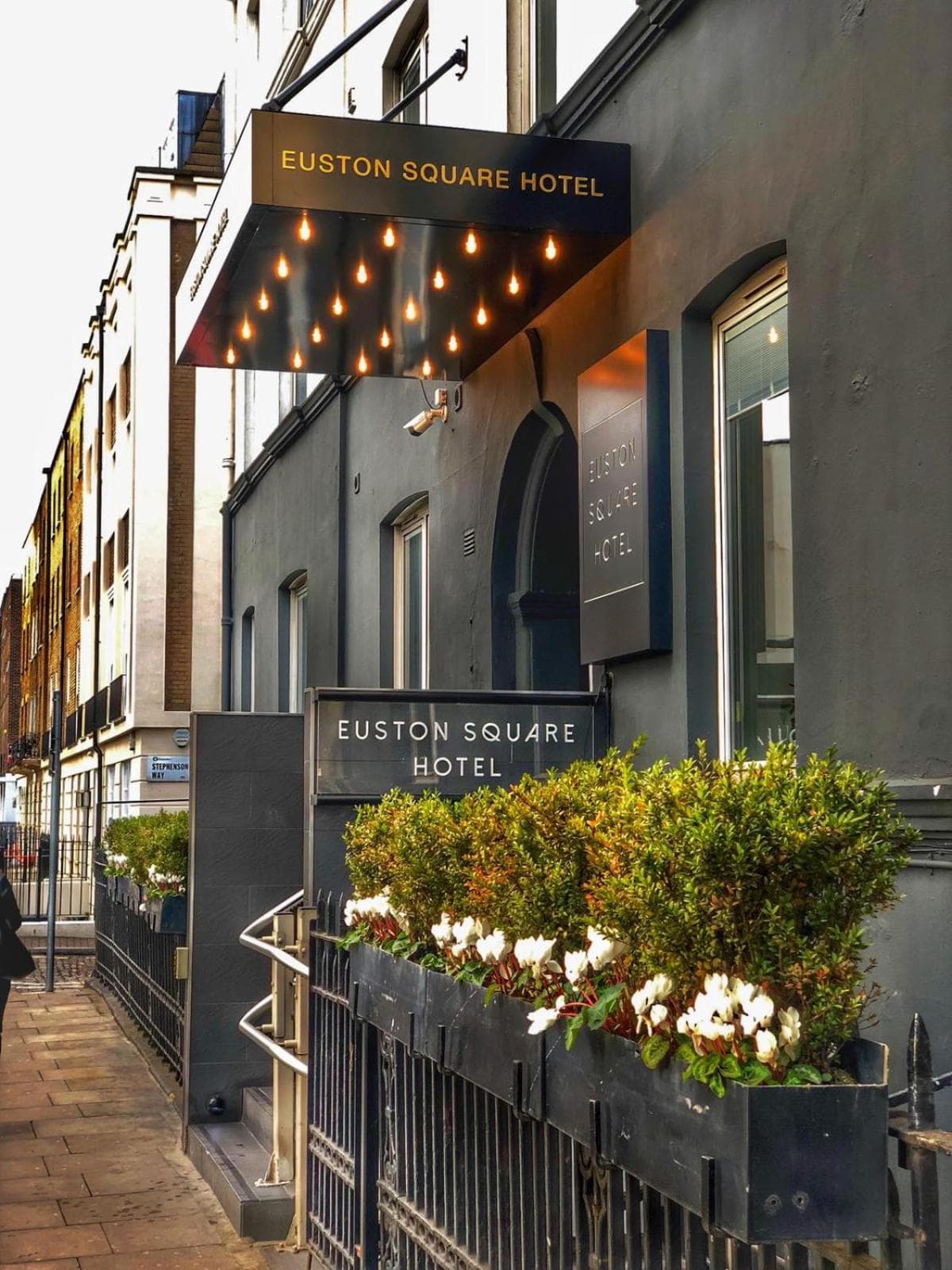 Euston Square Hotel — 16