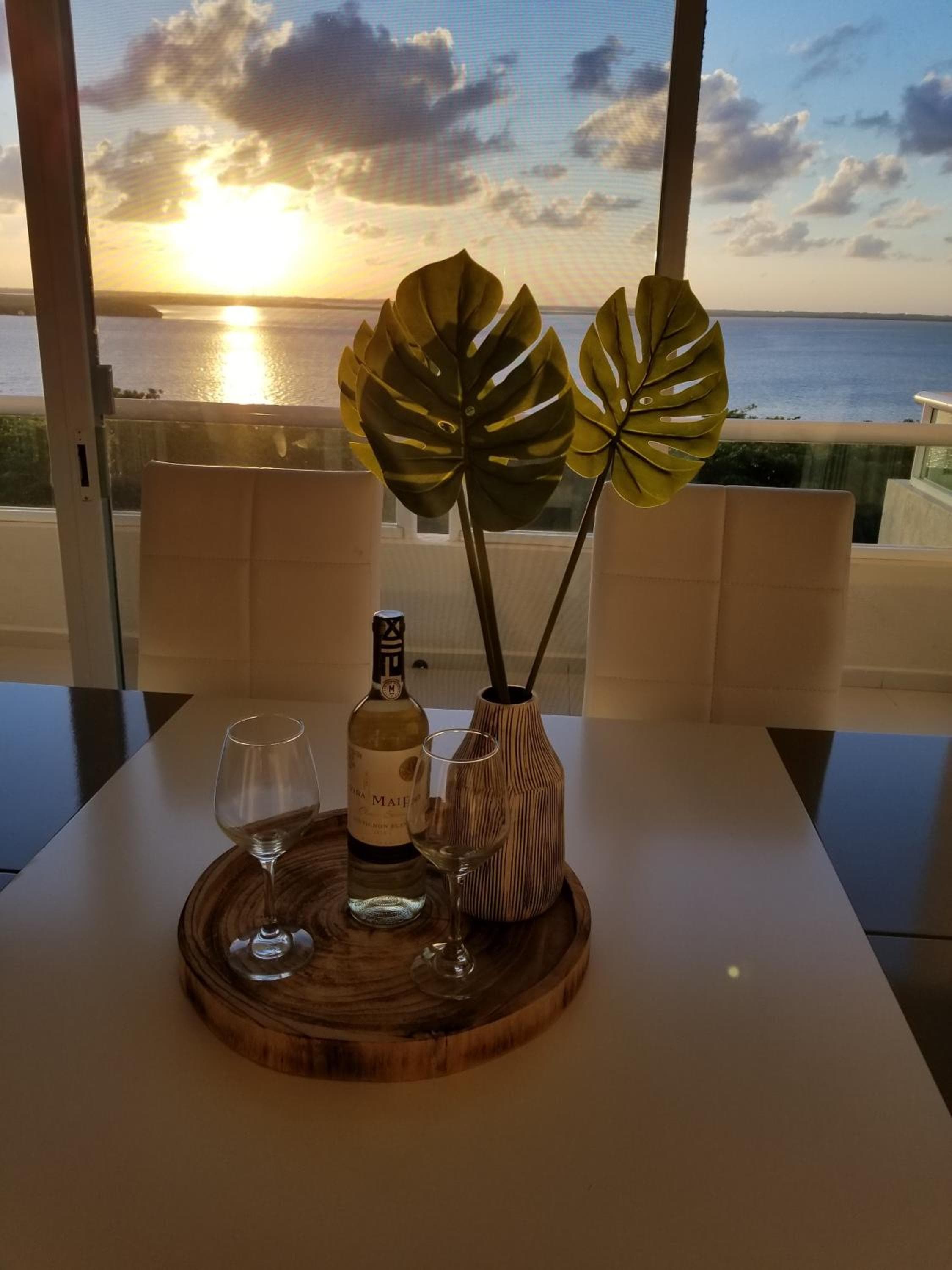 Penthouse mit drei Schlafzimmern und drei Etagen mit Blick auf das Meer am Strand — 20