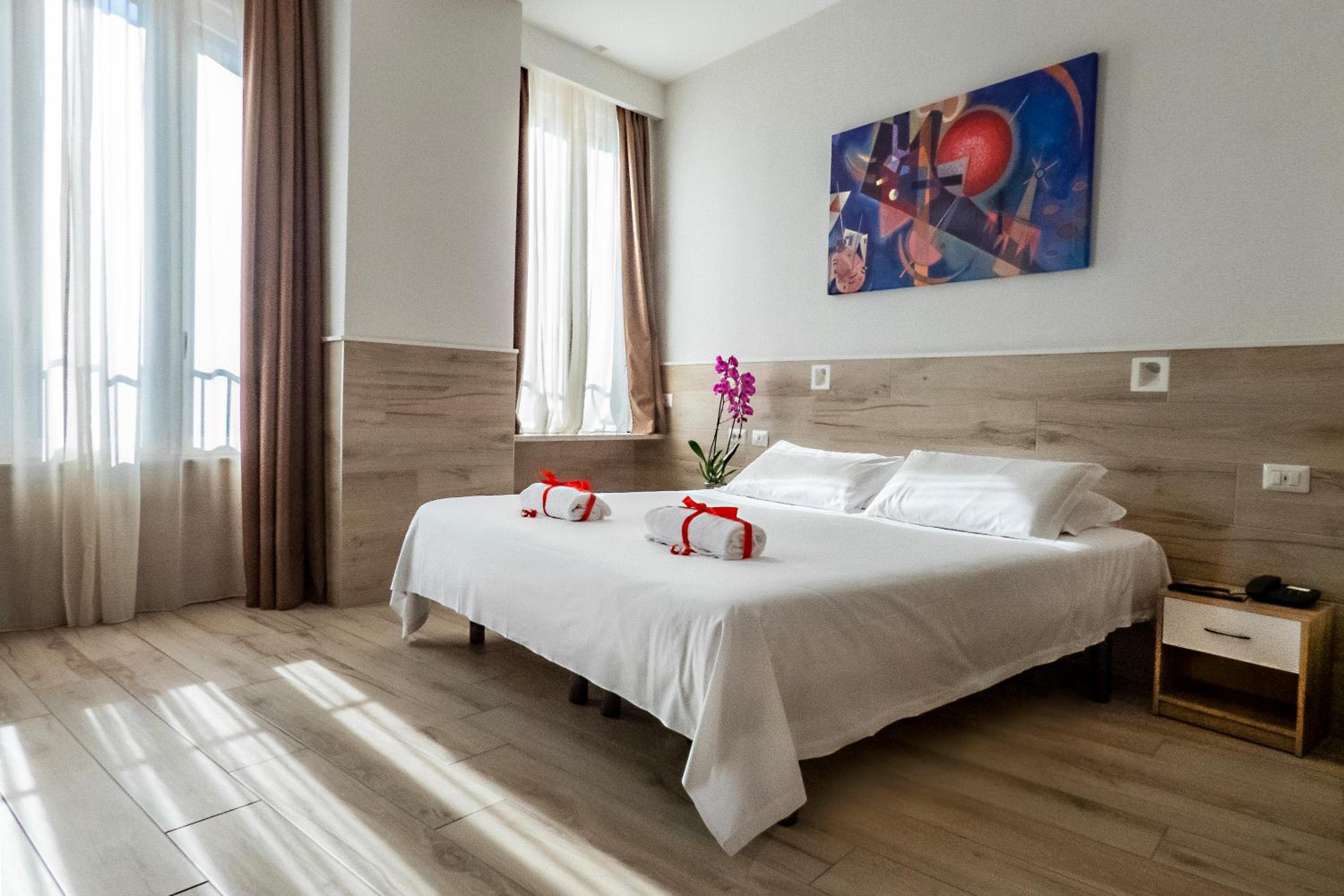 Eurohotel — 8
