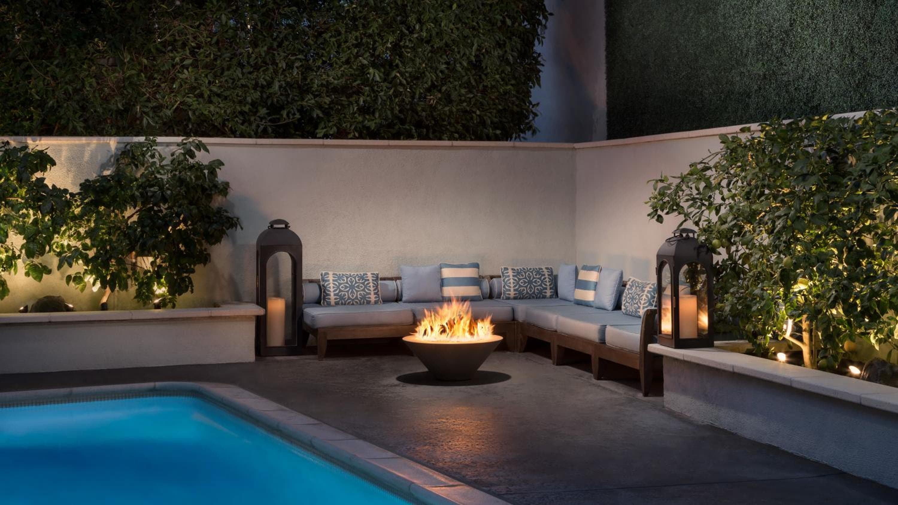 Mosaic Hotel Beverly Hills — 5